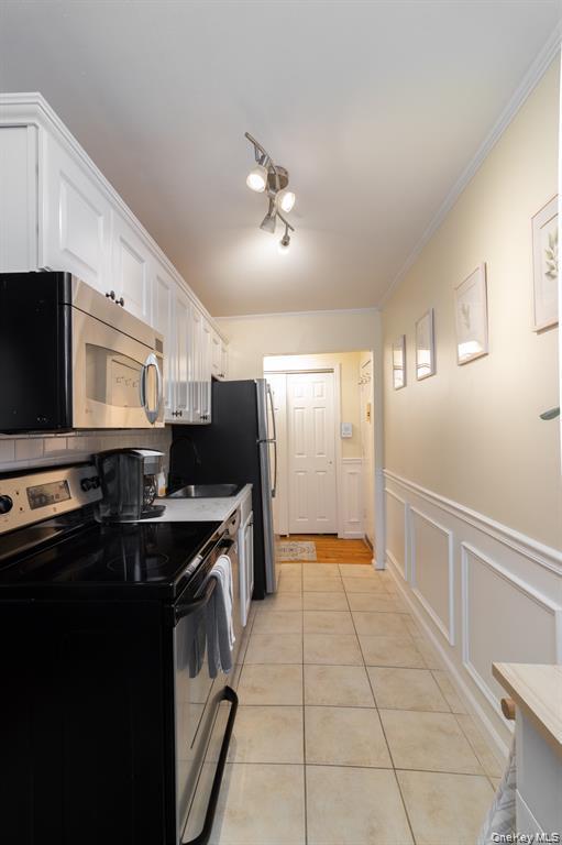 #5 photo, 2449 Union Boulevard, Islip , NY 11751