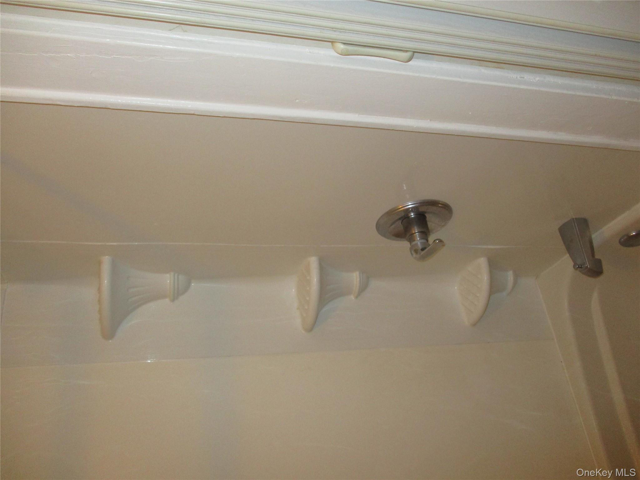 #17 photo, 33 Bayview Terrace, Newburgh , NY 12550