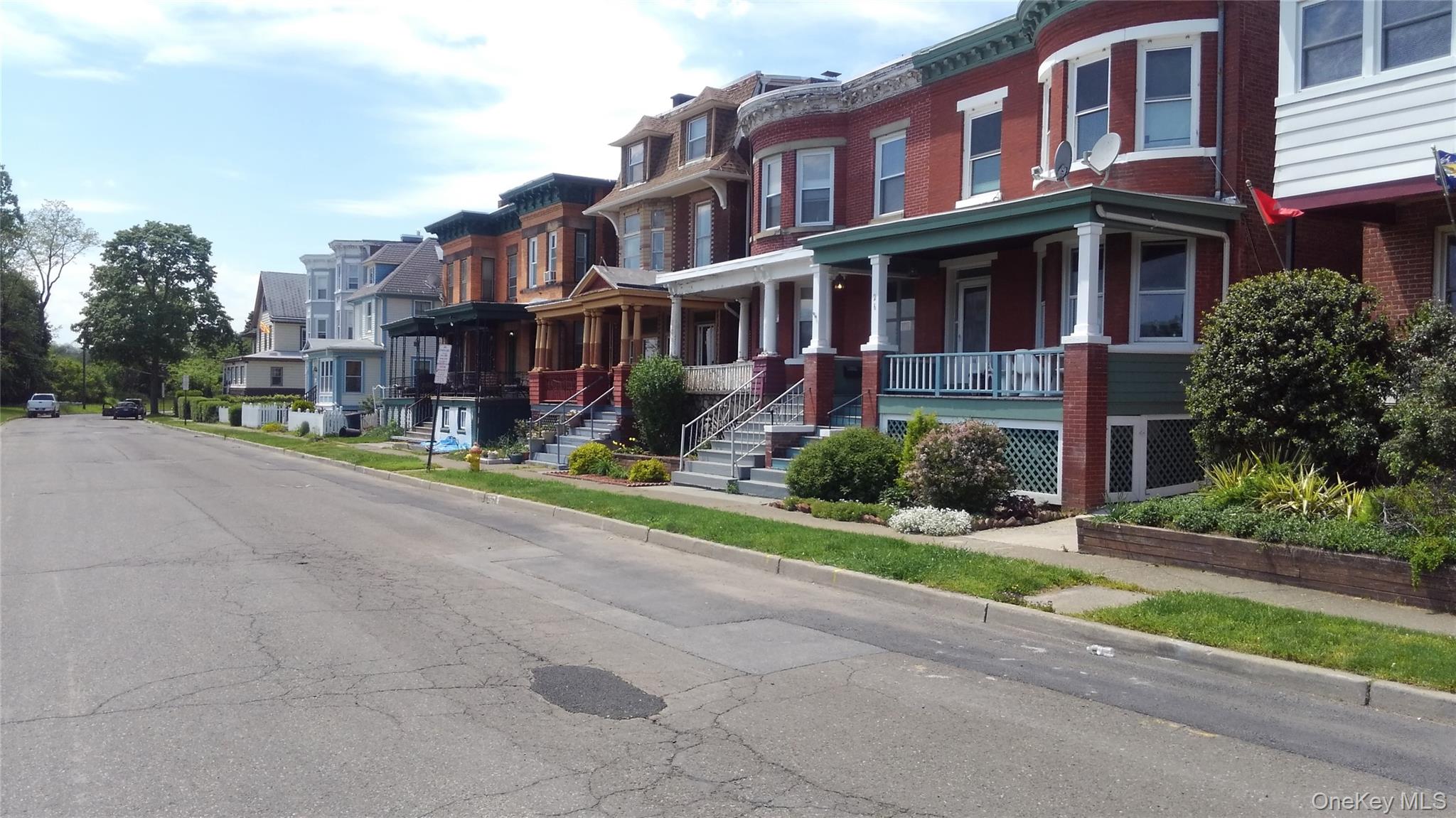 #2 photo, 33 Bayview Terrace, Newburgh , NY 12550