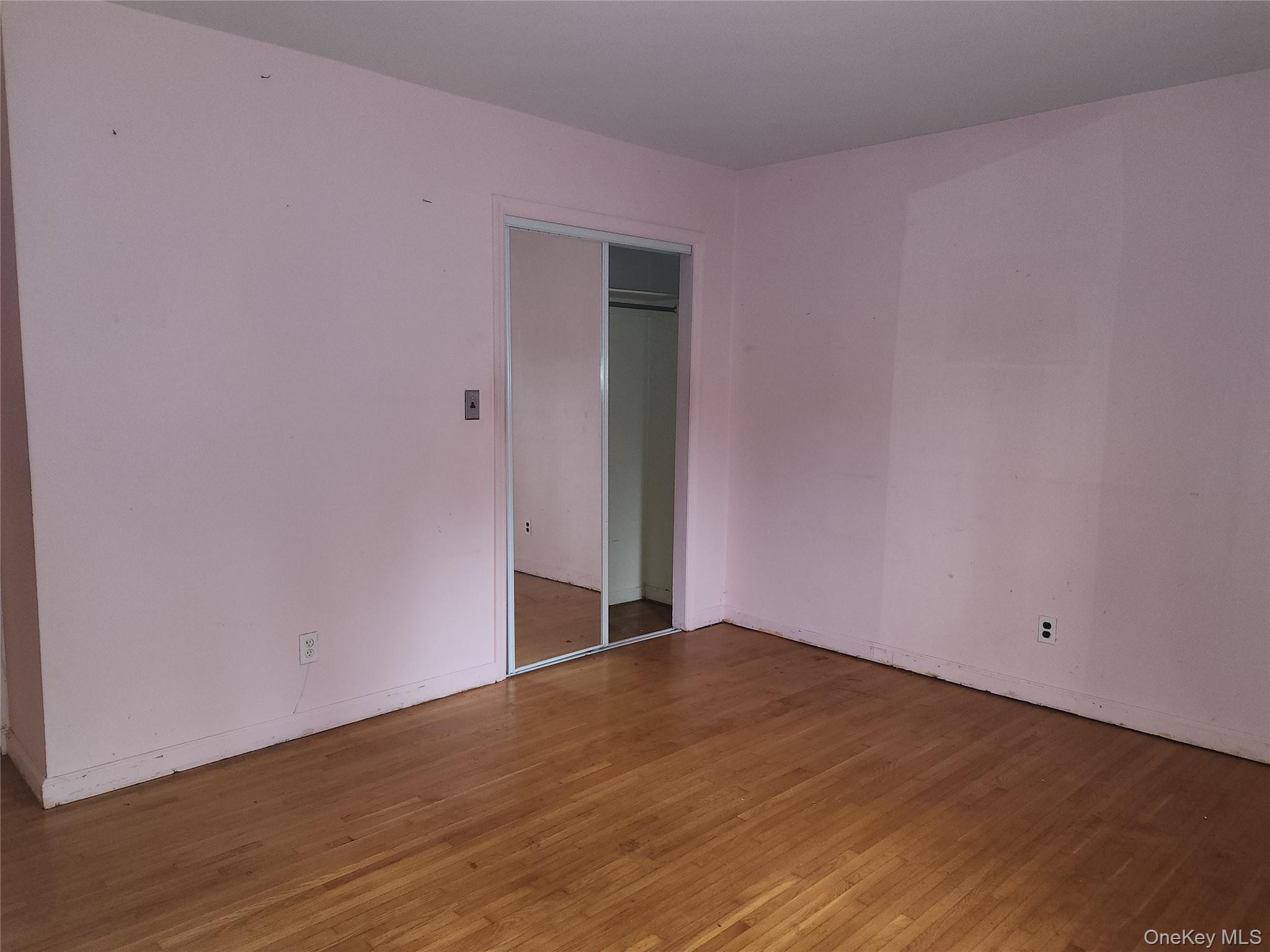 #15 photo, 3237 Rawlins Avenue, 브롱크스 Bronx , NY 10465