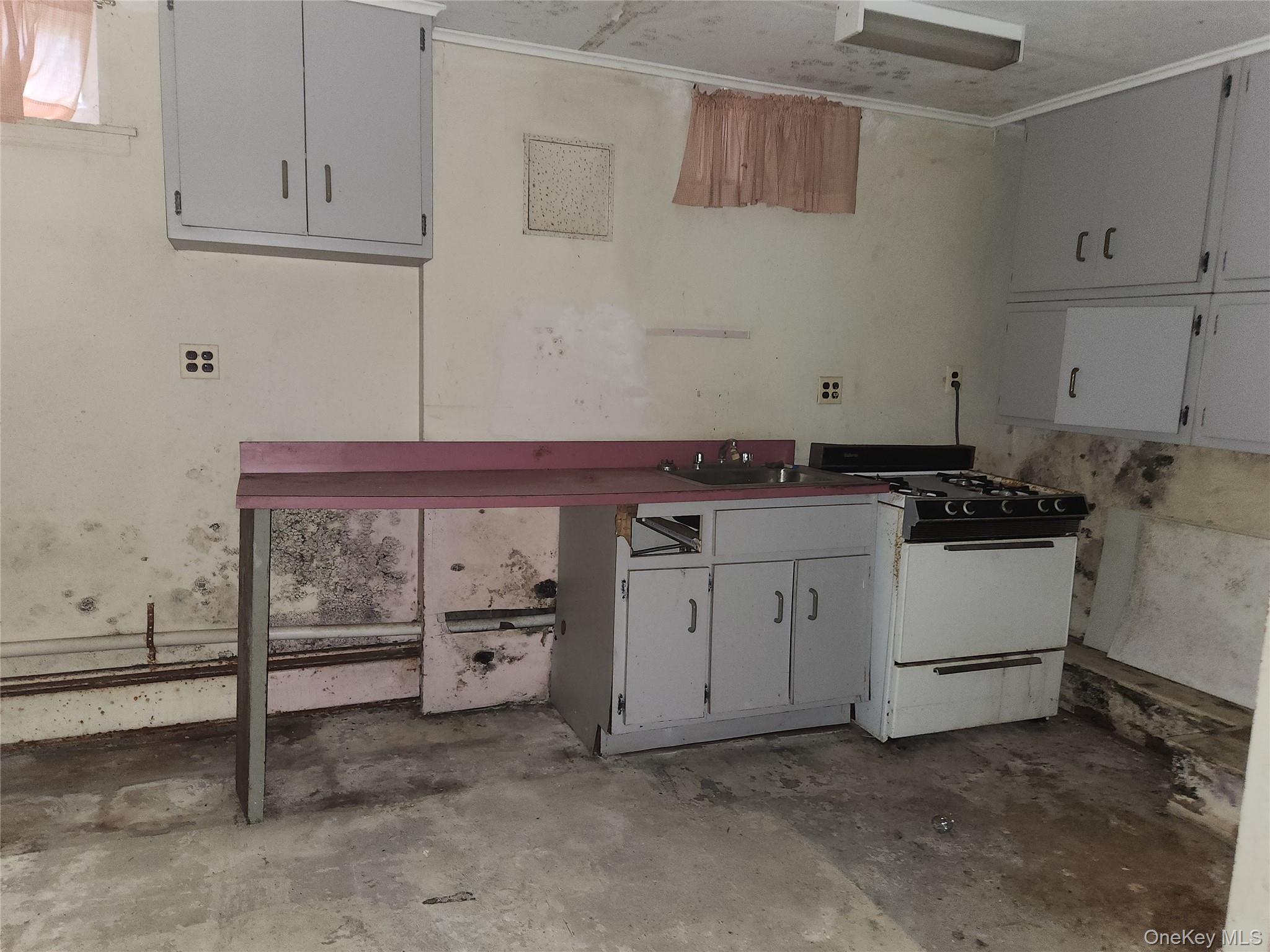 #20 photo, 3237 Rawlins Avenue, 브롱크스 Bronx , NY 10465