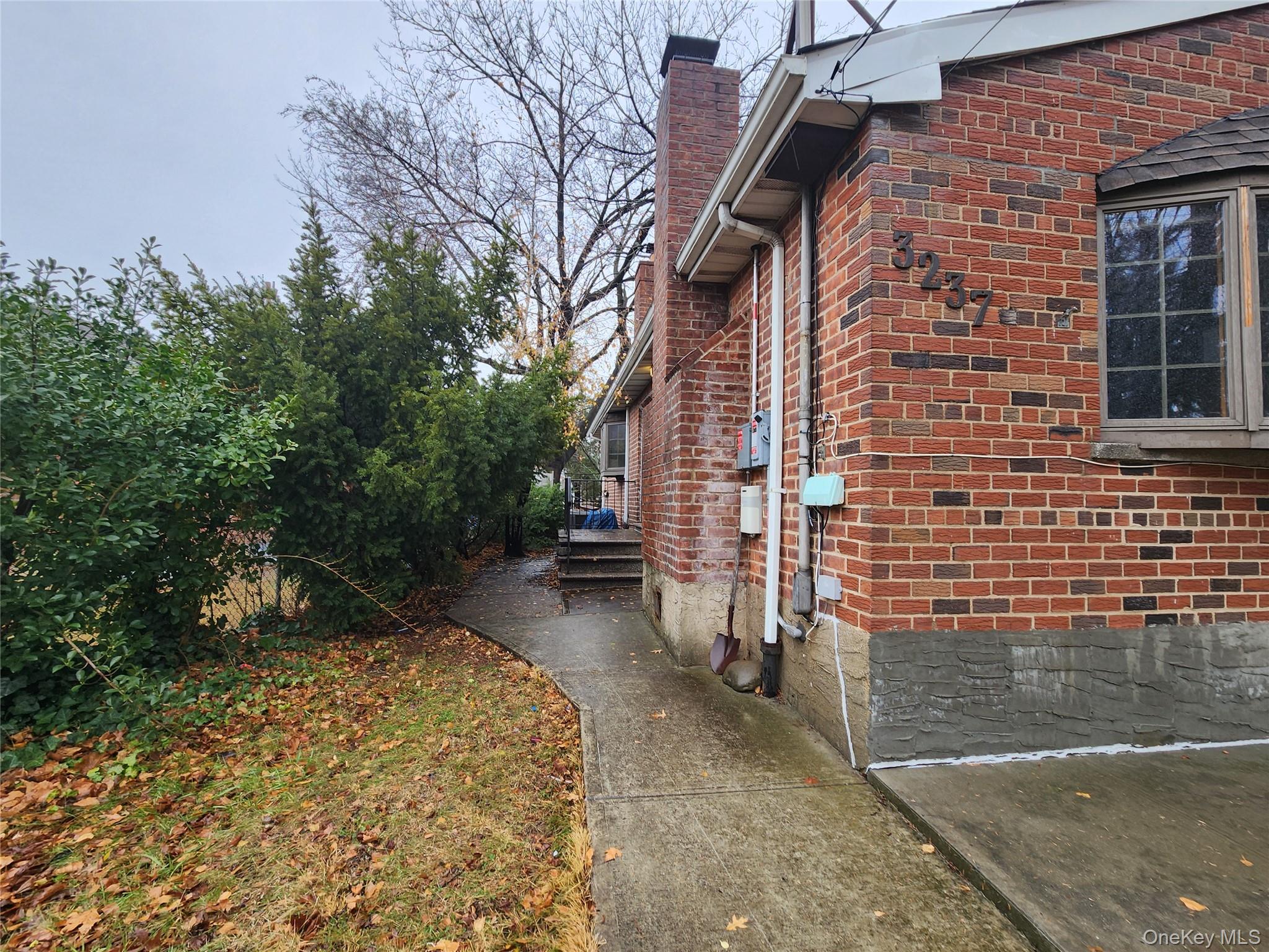 #4 photo, 3237 Rawlins Avenue, 브롱크스 Bronx , NY 10465