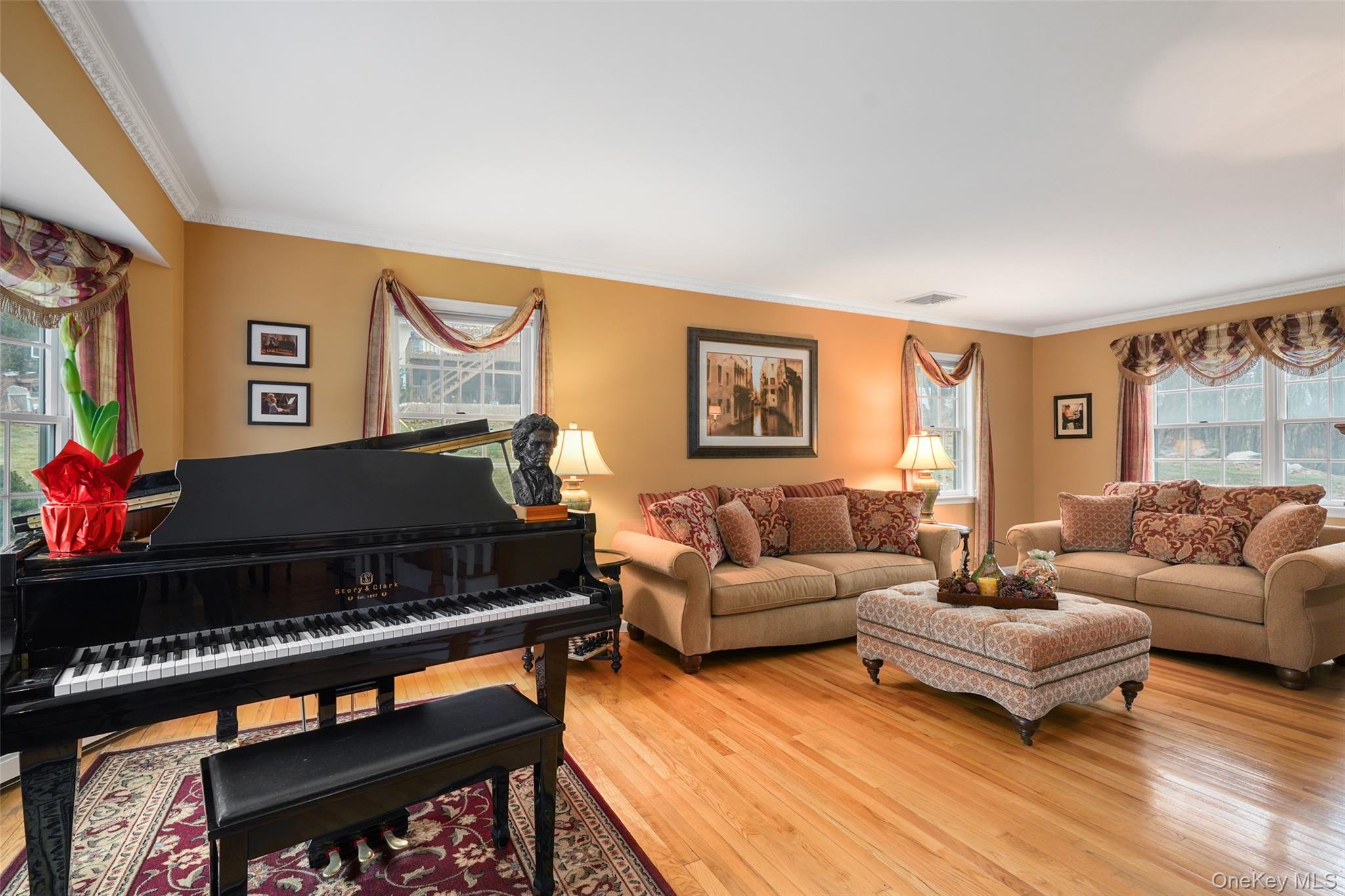 #12 photo, 3 Annarock Drive, Somers , NY 10589