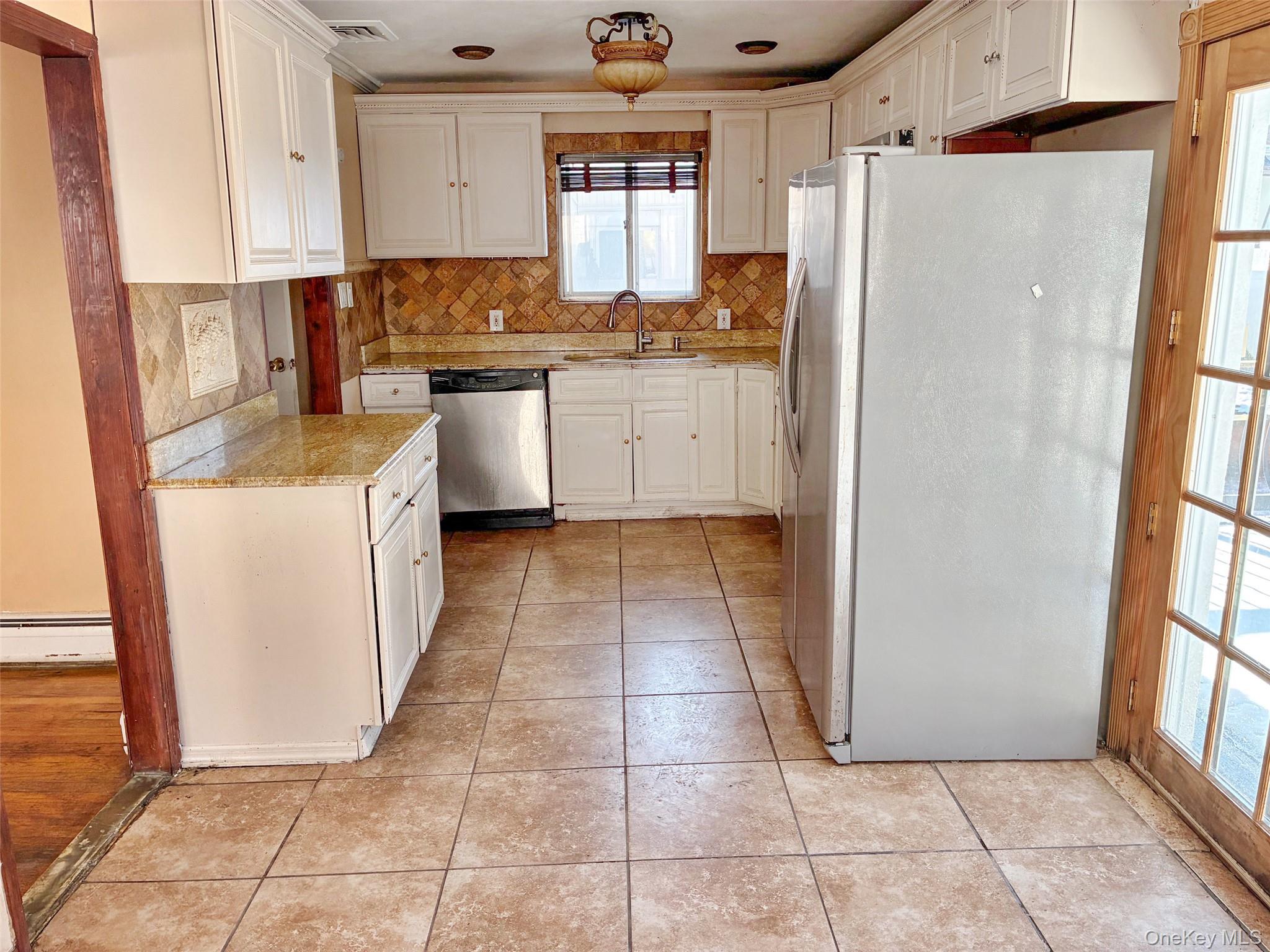 #13 photo, 3186 Grand Avenue, Нассау ‖ Baldwin Harbor , NY 11510