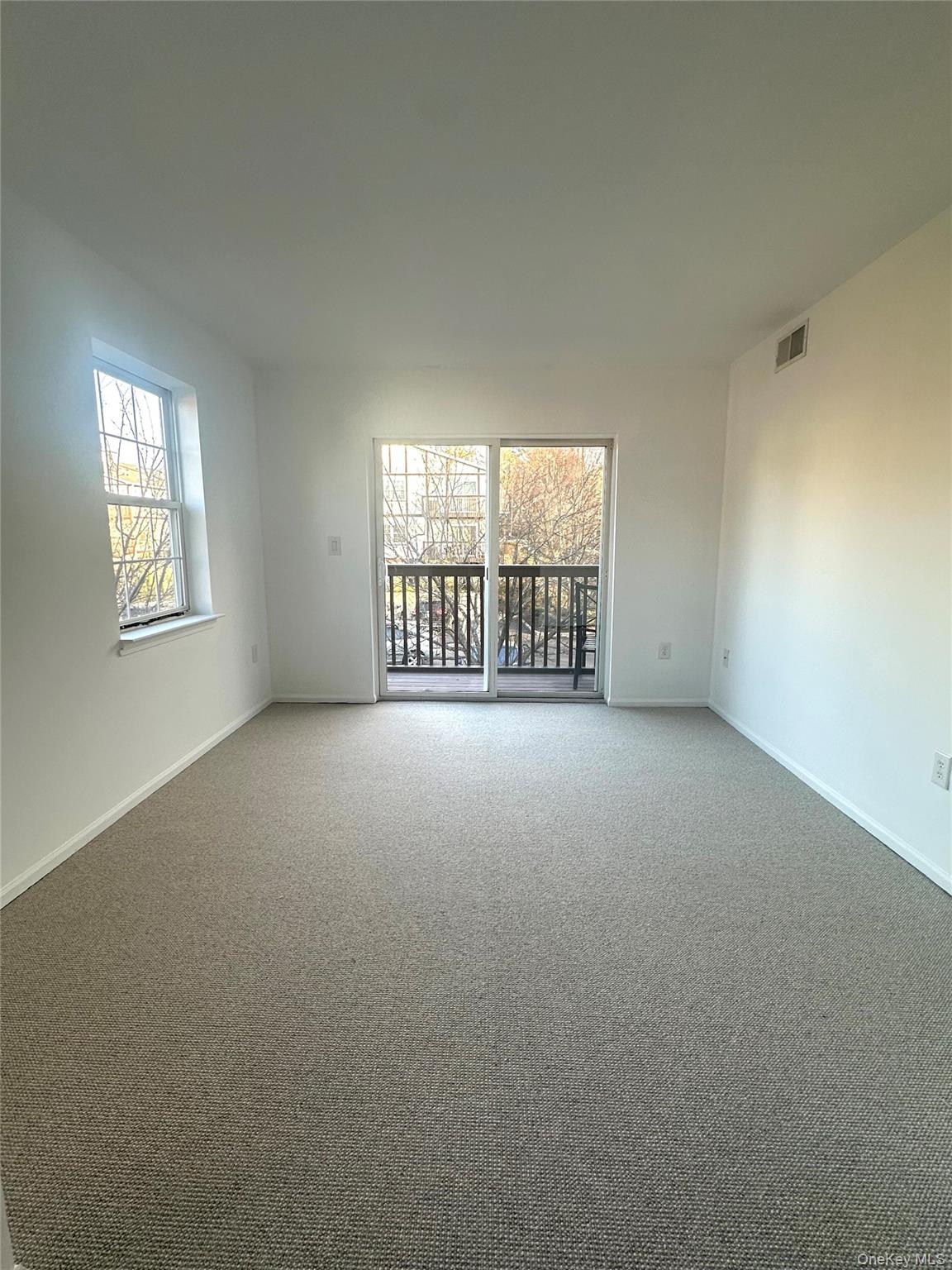 #4 photo, 854 E Crooked Hill Road, Pearl River , NY 10965