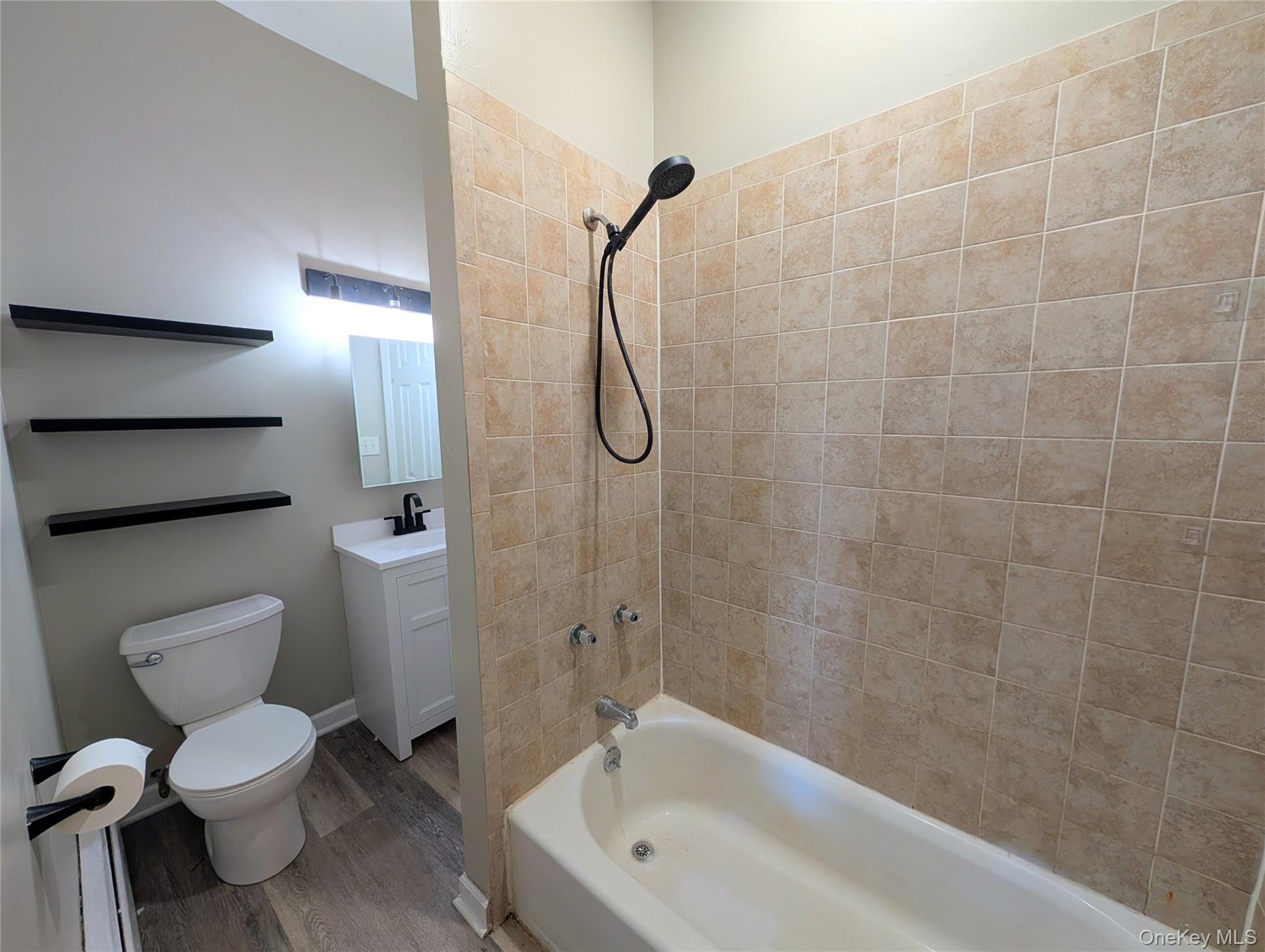 #15 photo, 12 Railroad Avenue, Chester , NY 10918