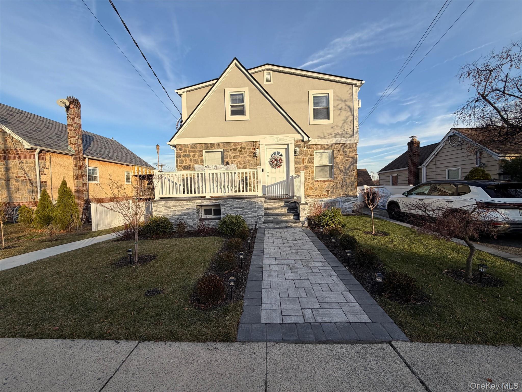 #1 photo, 6 Marwood Road, Port Washington , NY 11050