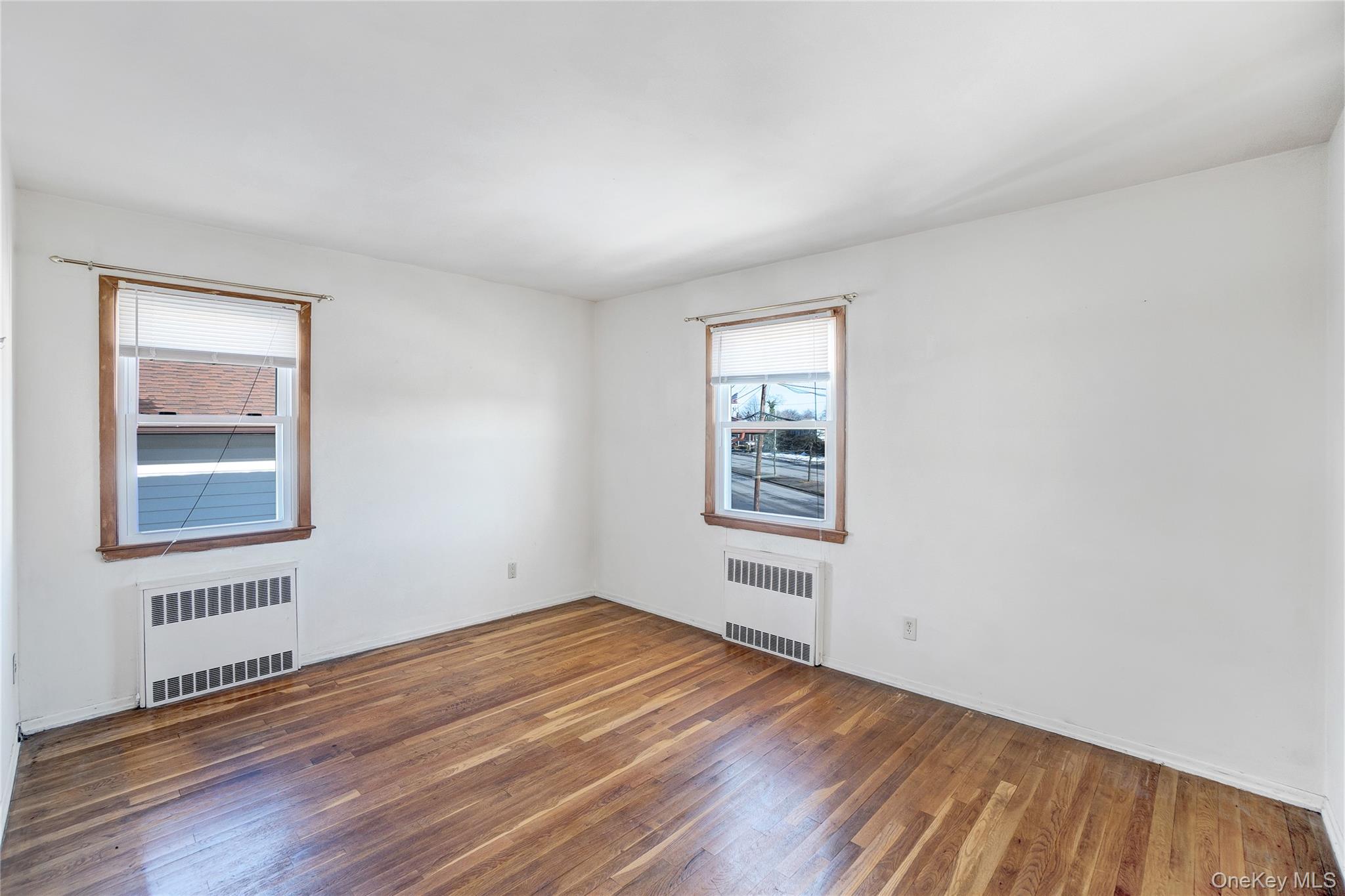 #12 photo, 212 Newbridge Road, Levittown , NY 11801