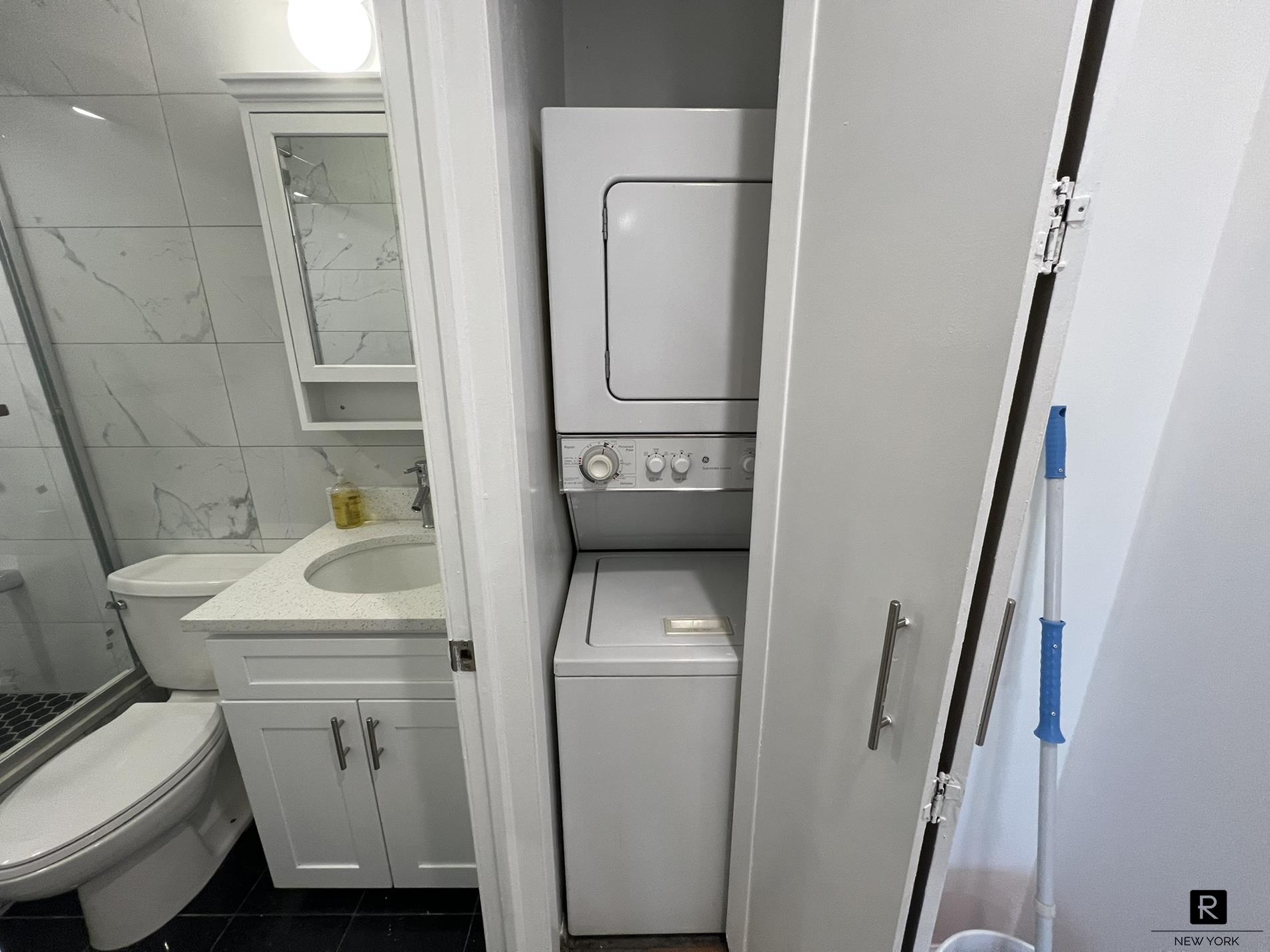 #7 photo, Rego Park, Rego Park , NY 11374