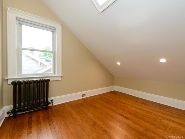 #20 photo, 35 Birch Street, Locust Valley , NY 11560