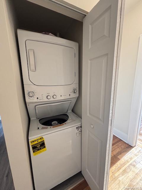 #8 photo, 159 Main Street, Huntington , NY 11743