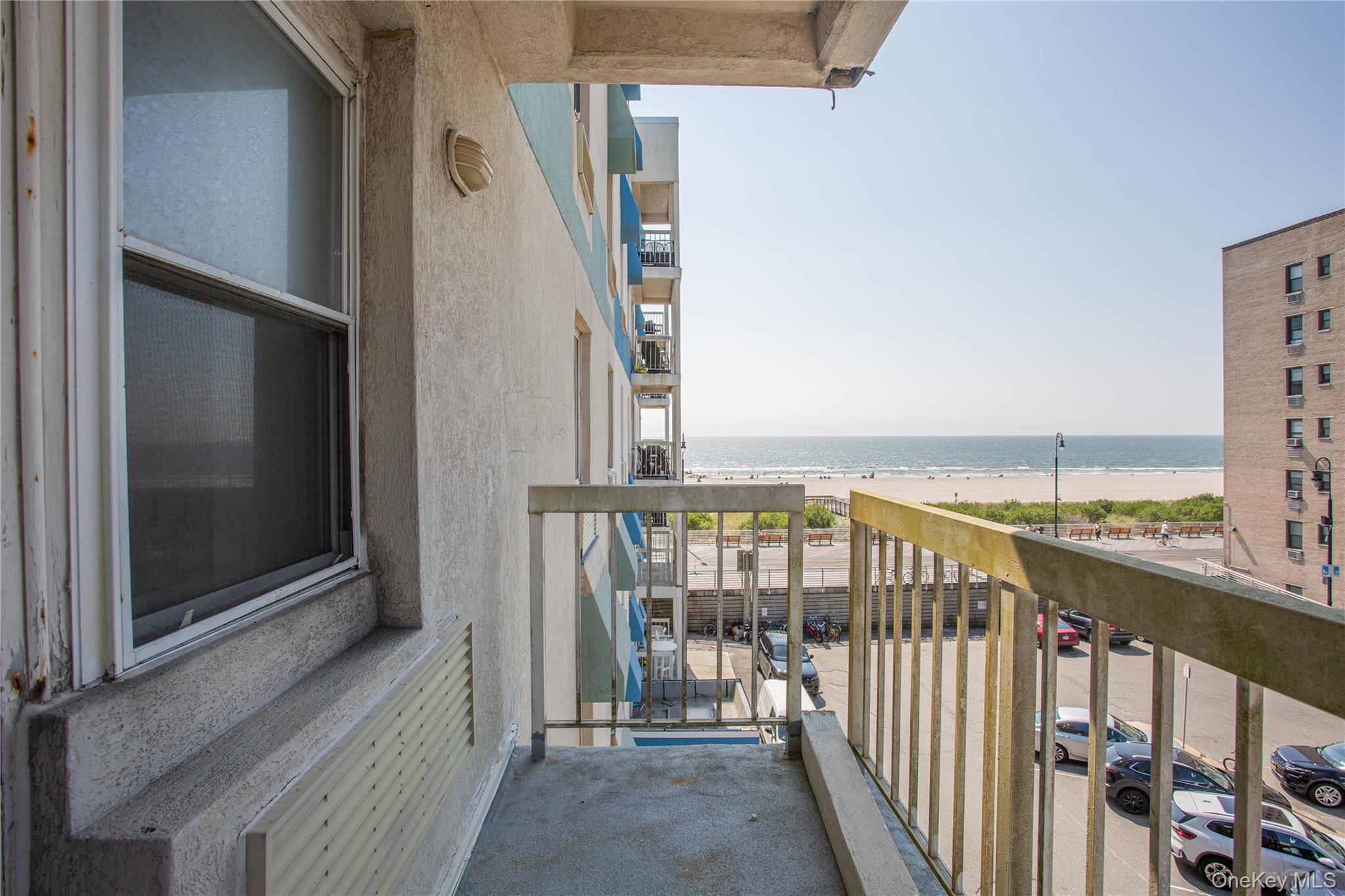 #9 photo, 10 Franklin Boulevard, Long Beach , NY 11561