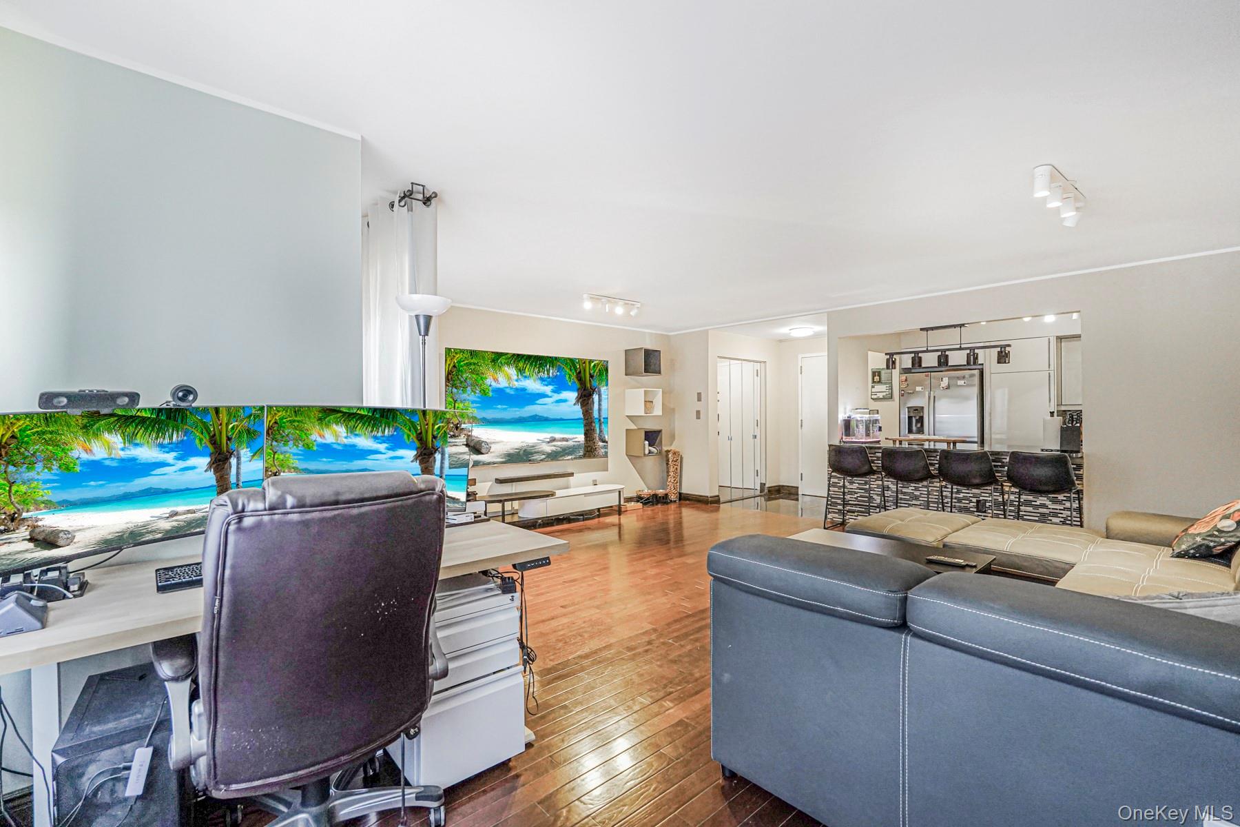 #10 photo, 40 Wellington Ct 2a, Staten Island, NY 10314, Статен-Айленд ‖ Staten Island , NY 10314