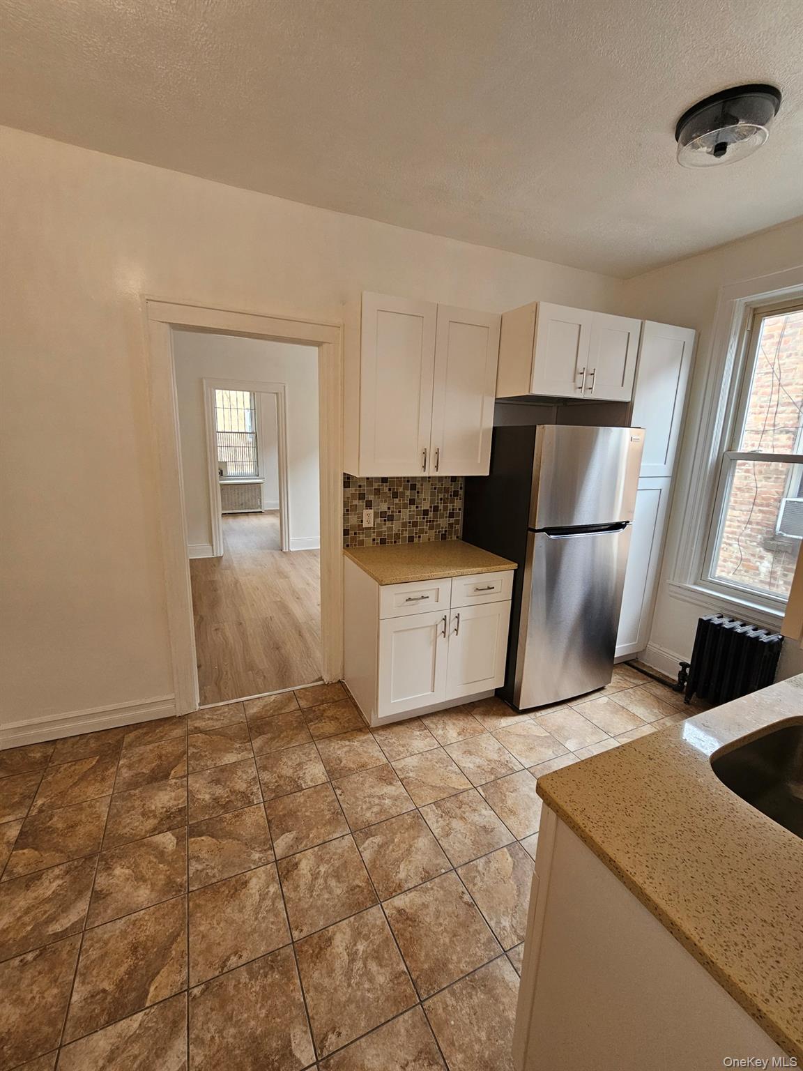 #14 photo, 86-20 Jamaica Avenue, קווינס Woodhaven , NY 11421