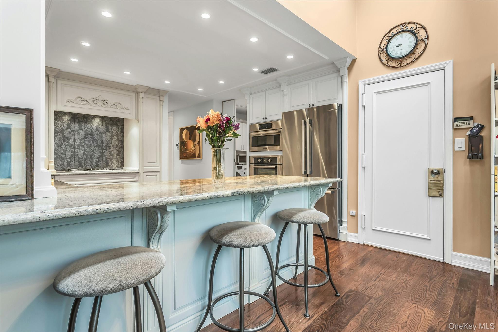 #13 photo, 52 Hyde Court, Manhasset , NY 11030