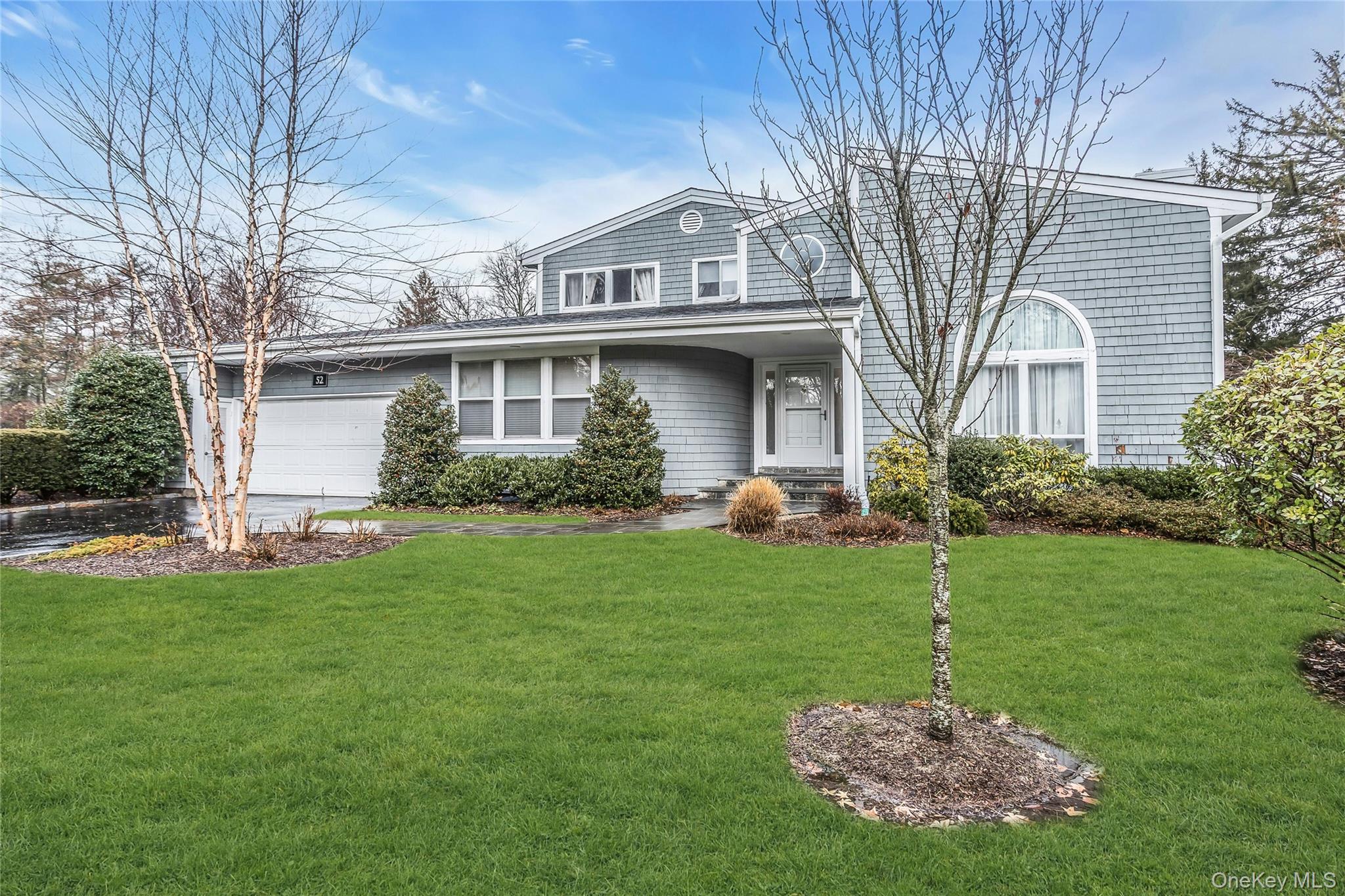 #2 photo, 52 Hyde Court, Manhasset , NY 11030