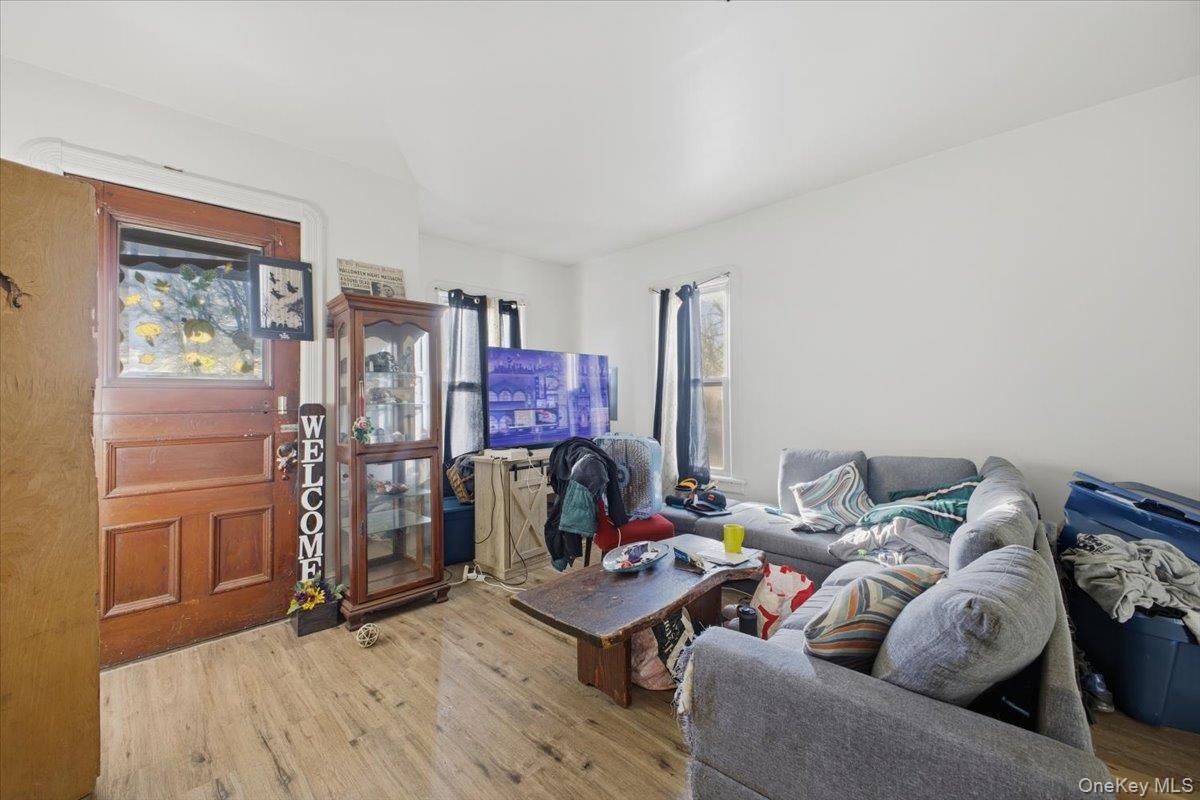 #19 photo, 97 Maple Avenue, Catskill , NY 12414