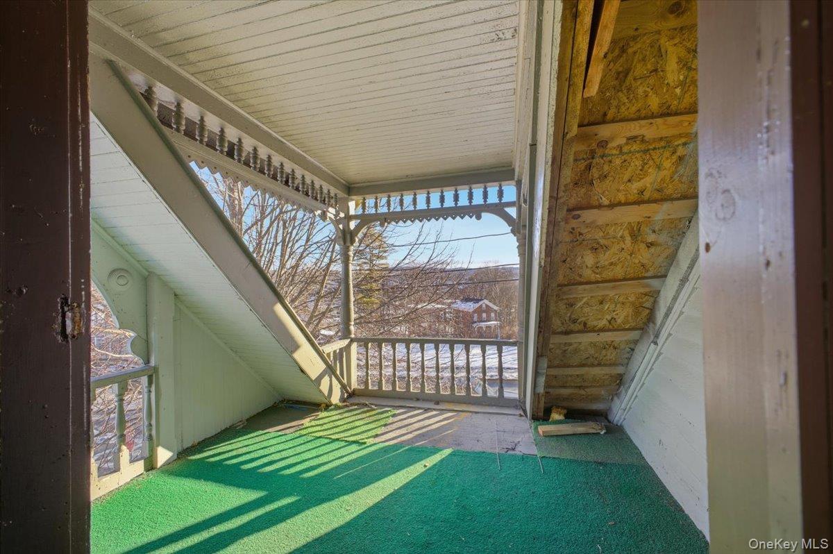 #4 photo, 97 Maple Avenue, Catskill , NY 12414