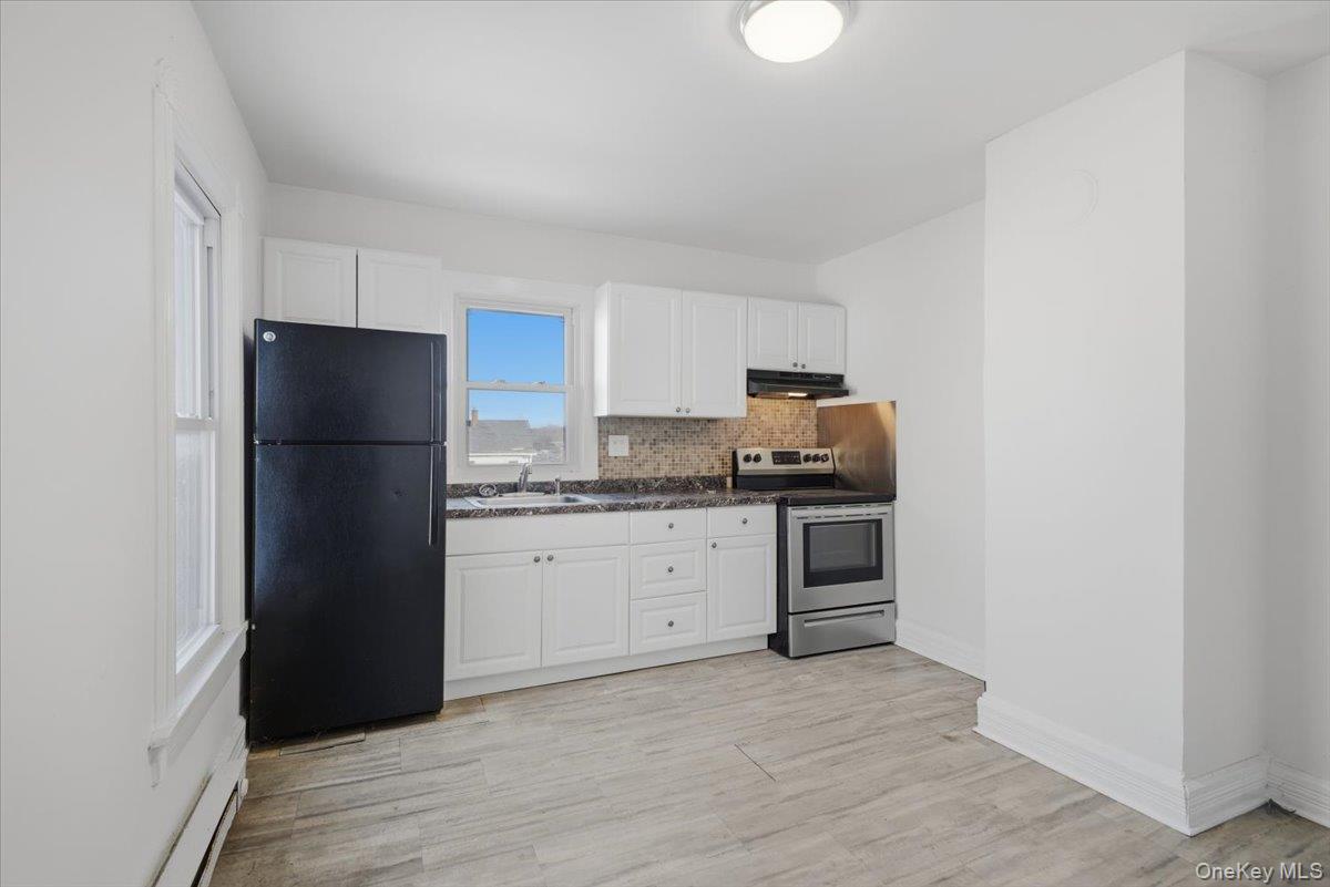 #6 photo, 97 Maple Avenue, Catskill , NY 12414