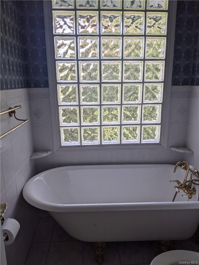 #7 photo, 176 Pine Tree Road, Monroe , NY 10950