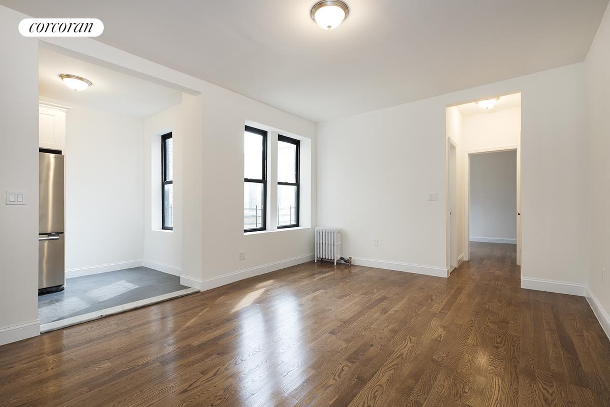 #1 photo, Woodside, कुईंस Woodside , NY 11377