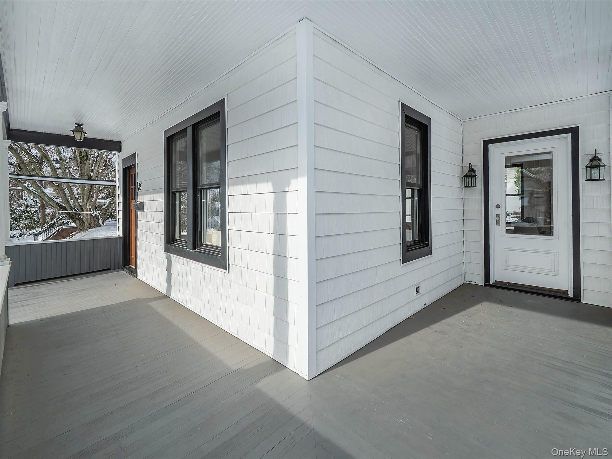 #3 photo, 85 Webster Avenue, 롱 아일랜드 Port Washington , NY 11050