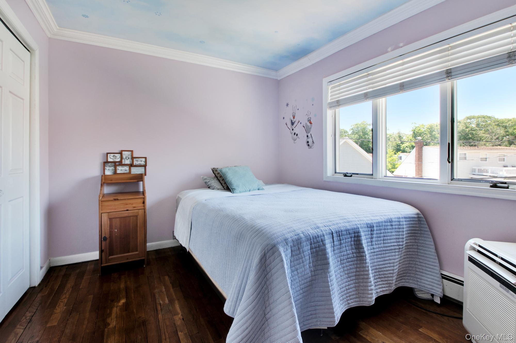 #10 photo, 977 Woodcliff Drive, Franklin Square , NY 11010