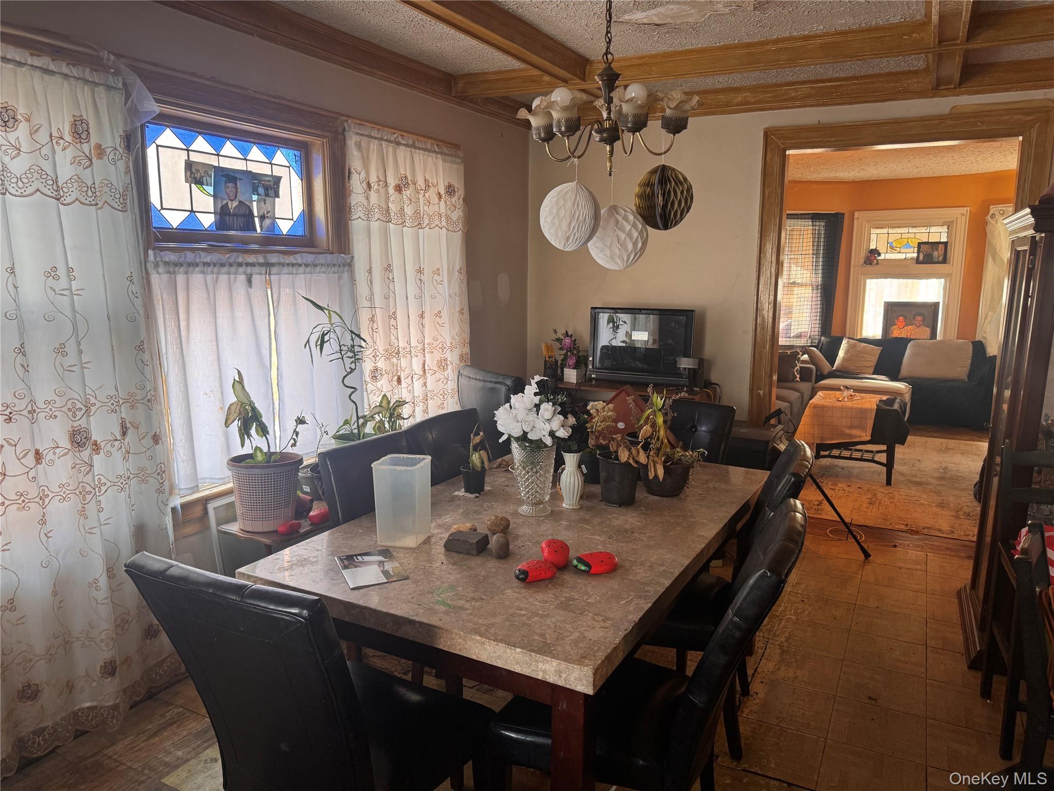 #4 photo, 104-17 189th Street, كوينز Saint Albans , NY 11412