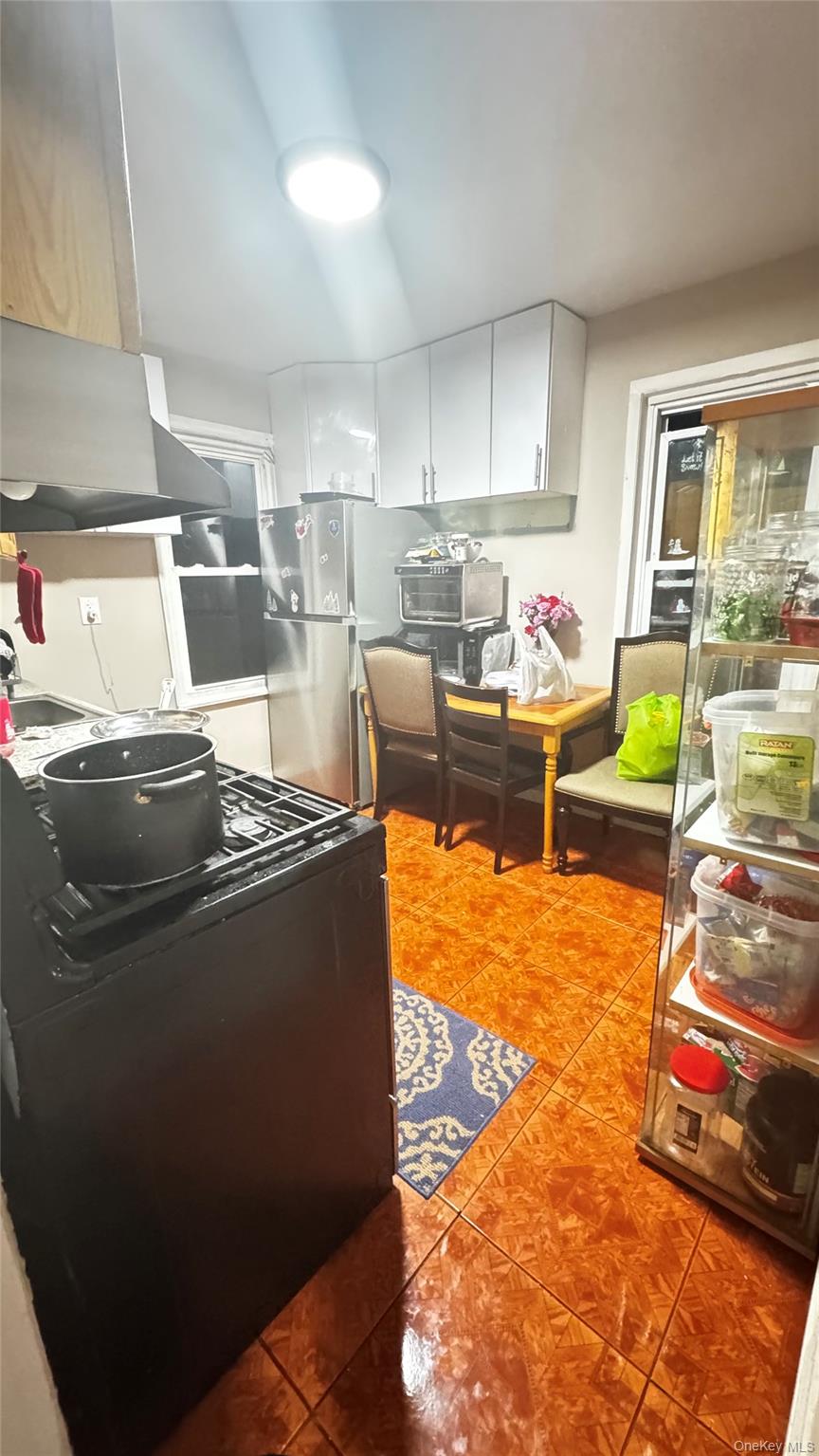 #5 photo, 126-06 111th Avenue, קווינס South Ozone Park , NY 11420