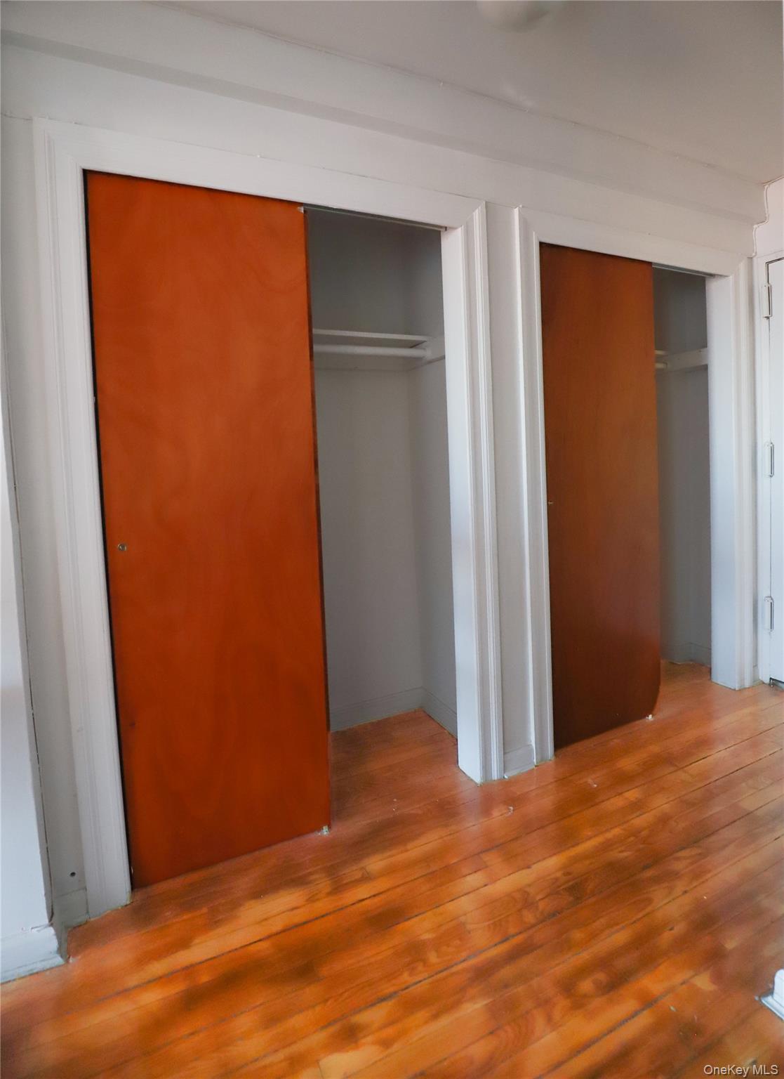 #9 photo, 53-11 90 Street, Elmhurst , NY 11373