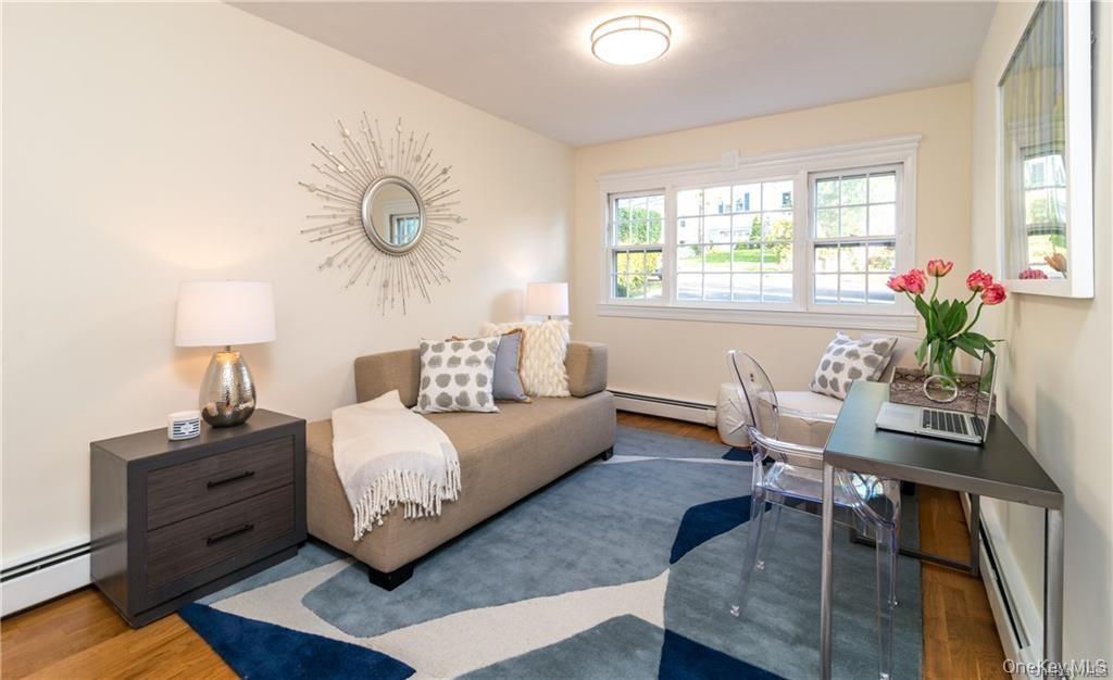 #20 photo, 1 Senate Place, Larchmont , NY 10538