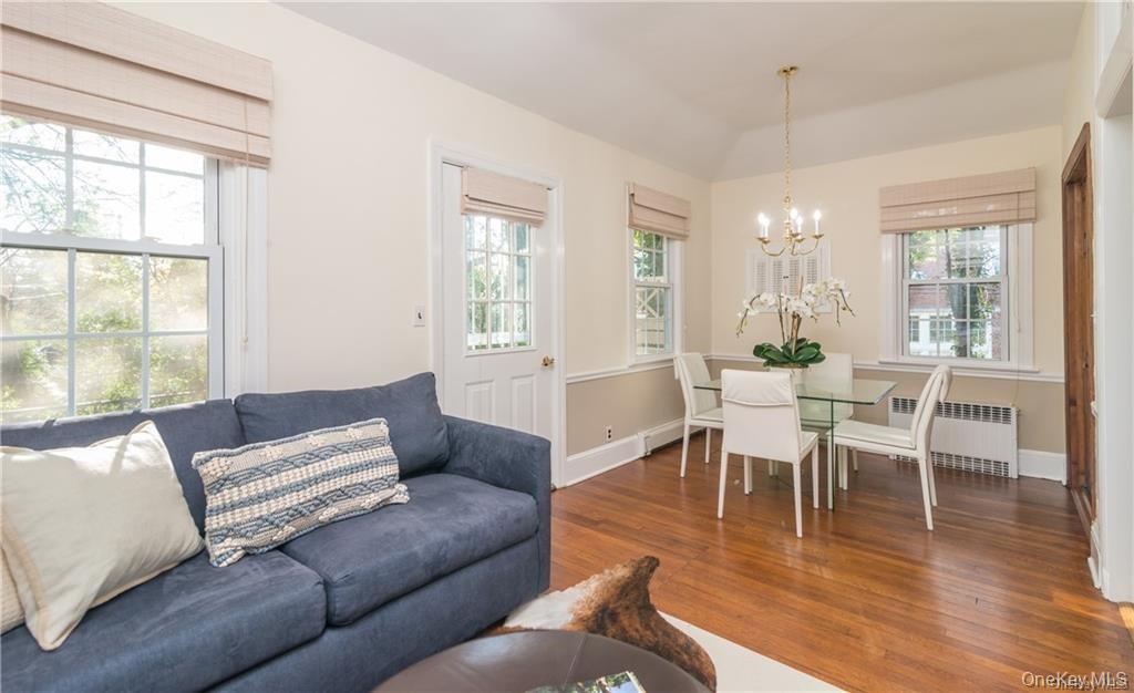 #8 photo, 1 Senate Place, Larchmont , NY 10538