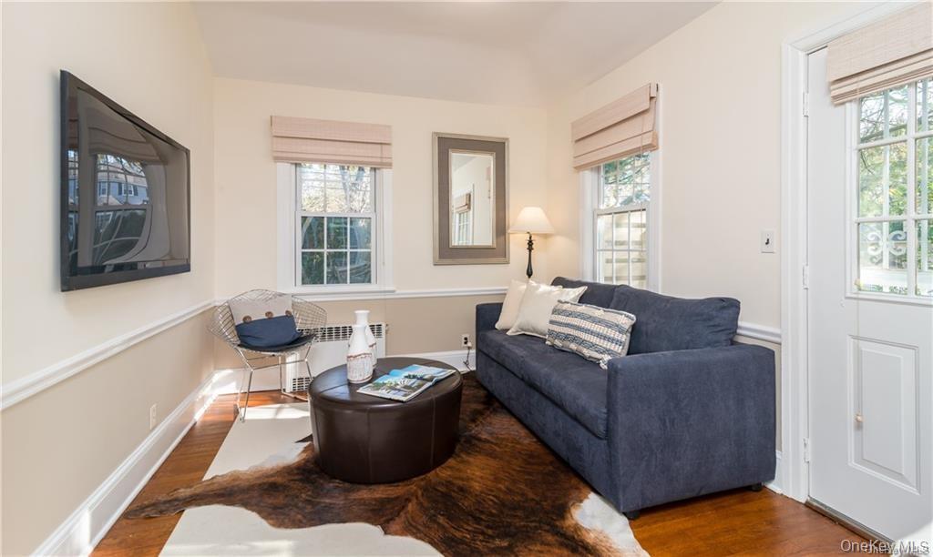 #9 photo, 1 Senate Place, Larchmont , NY 10538