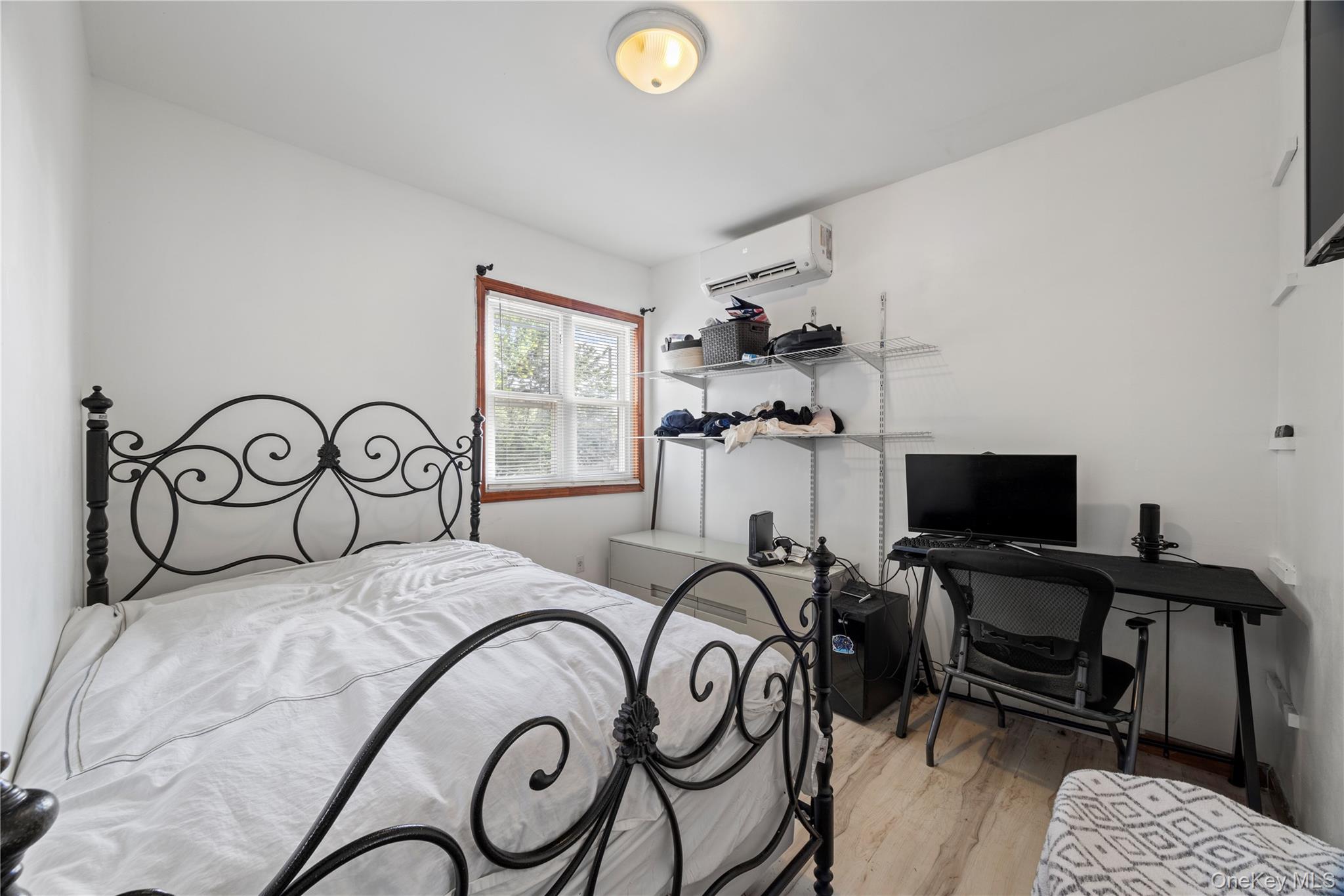 #12 photo, 1805 Lacombe Avenue, Bronx , NY 10473