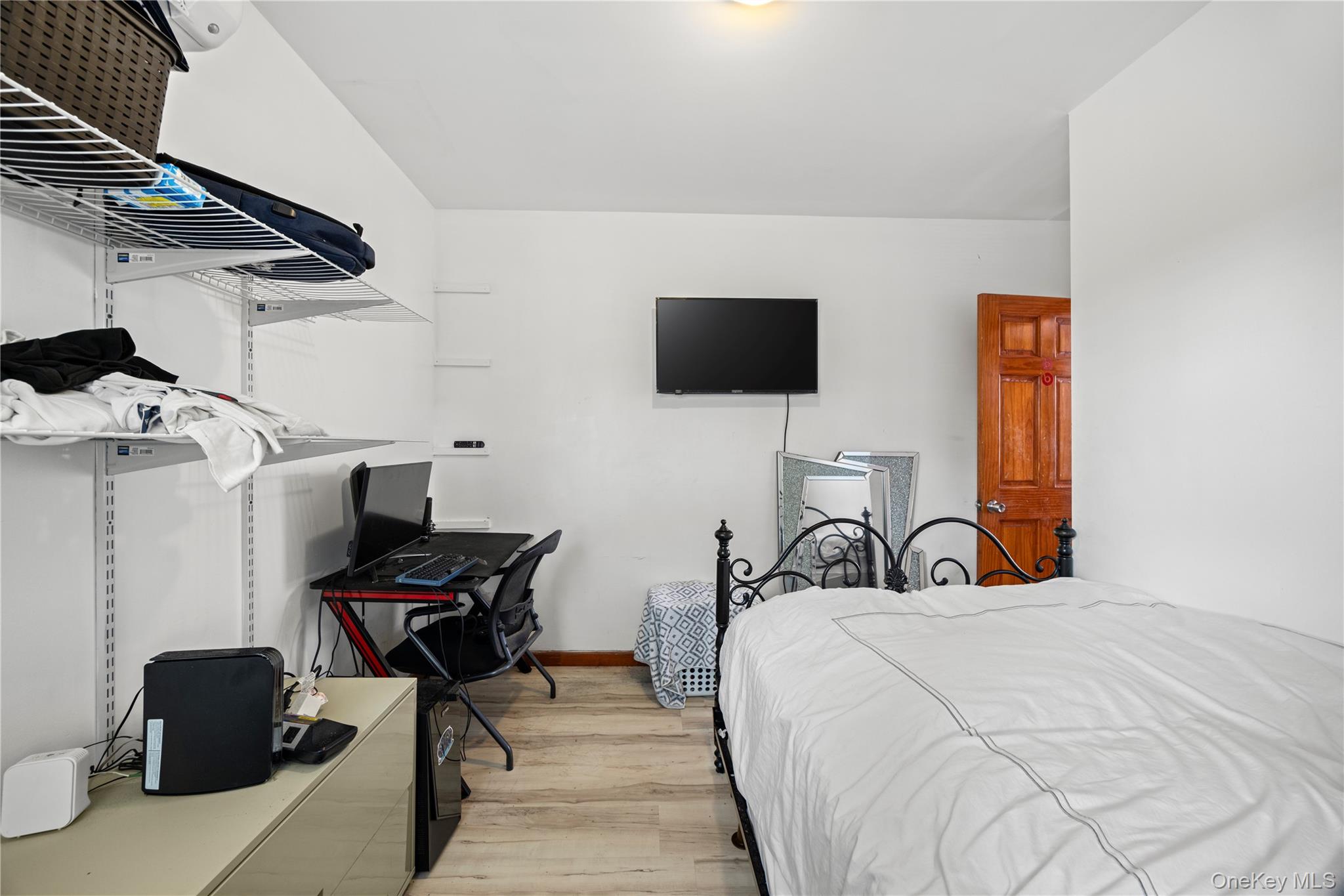 #13 photo, 1805 Lacombe Avenue, Bronx , NY 10473