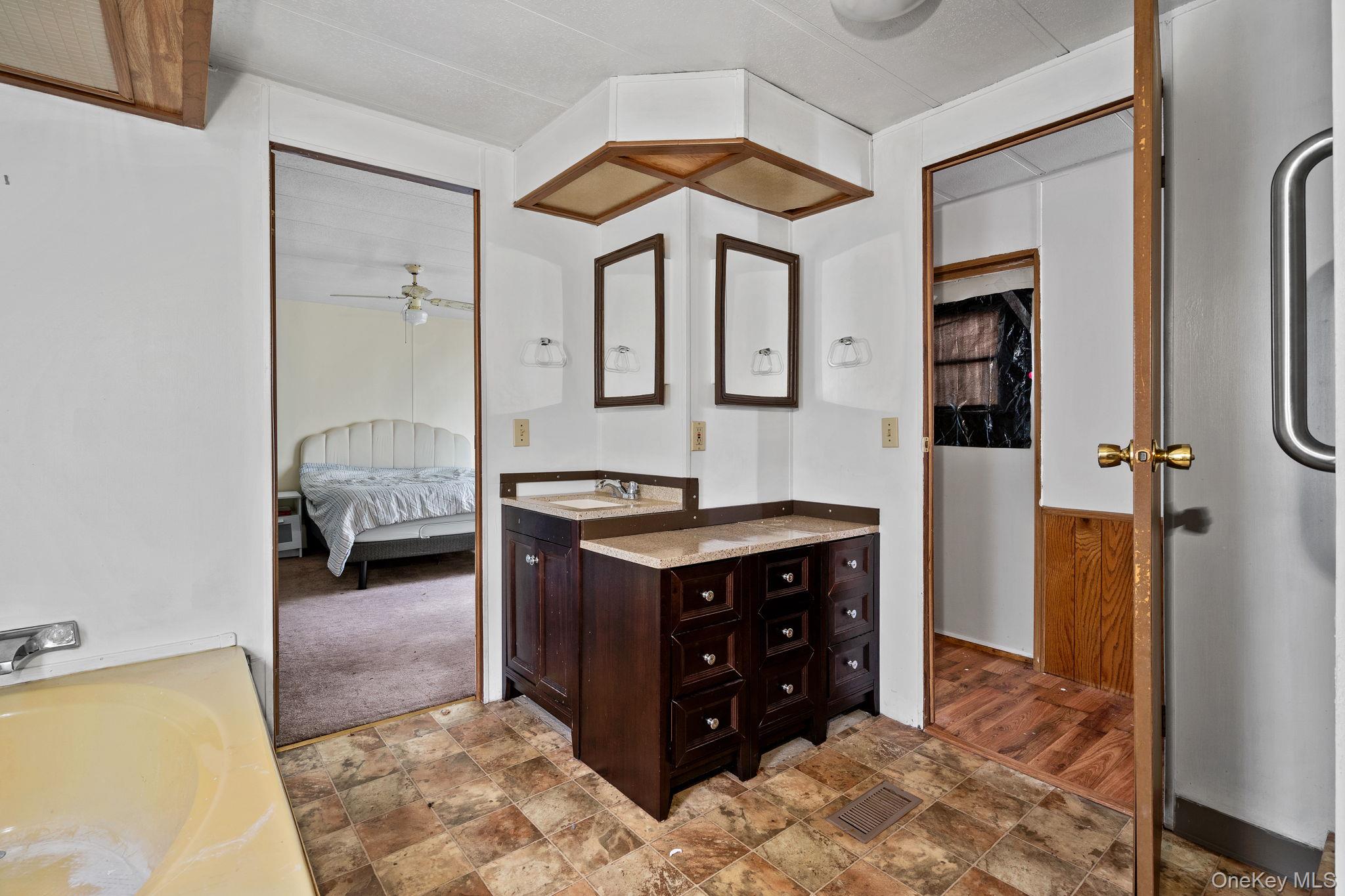 #13 photo, 25 Pansy Lane, Monticello , NY 12701