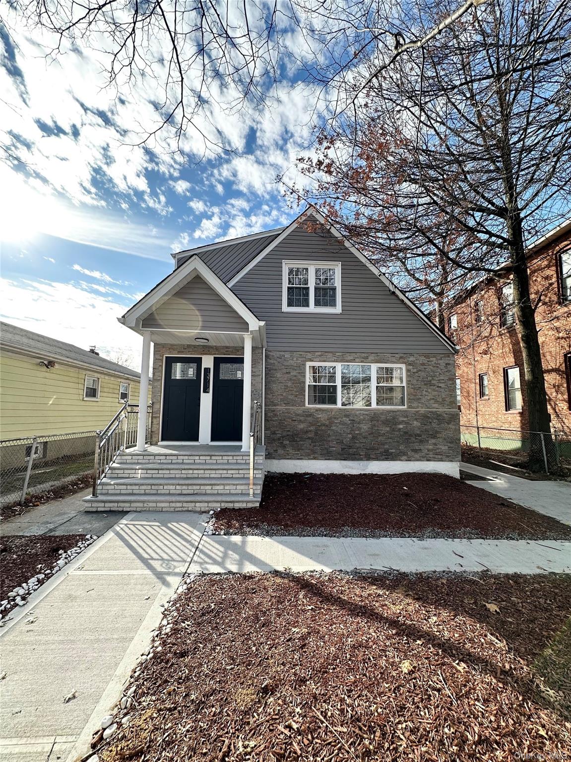 #1 photo, 137-14 Bedell Street, कुईंस Springfield Gardens , NY 11413