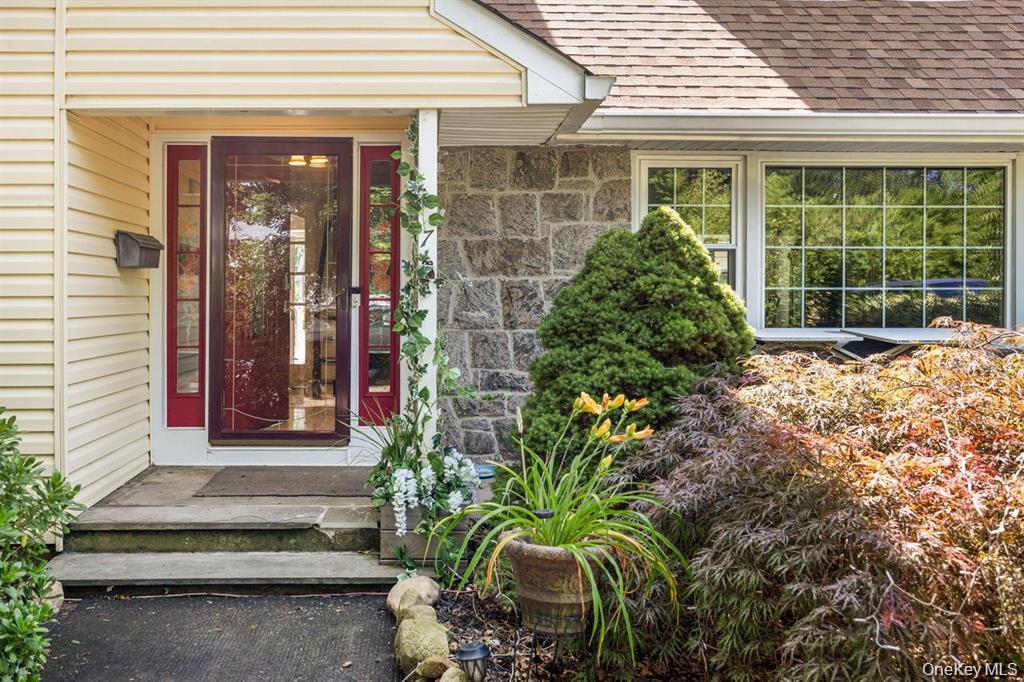 #3 photo, 7 Junior Drive, Ronkonkoma , NY 11779