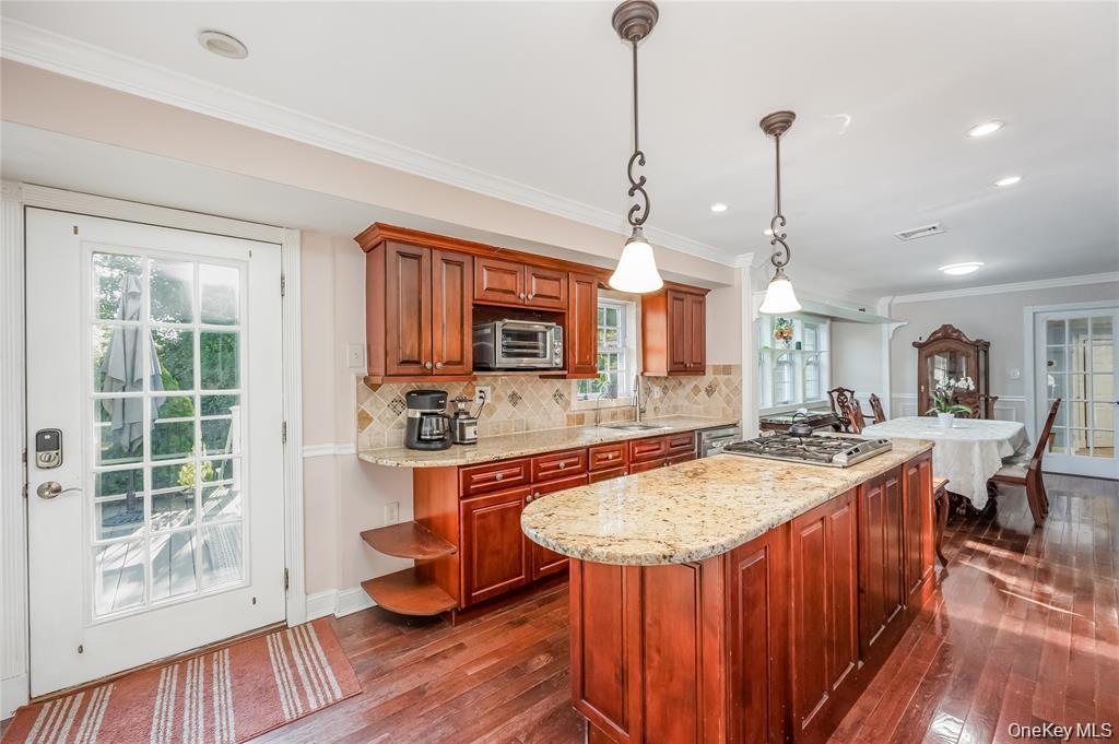 #5 photo, 7 Junior Drive, Ronkonkoma , NY 11779