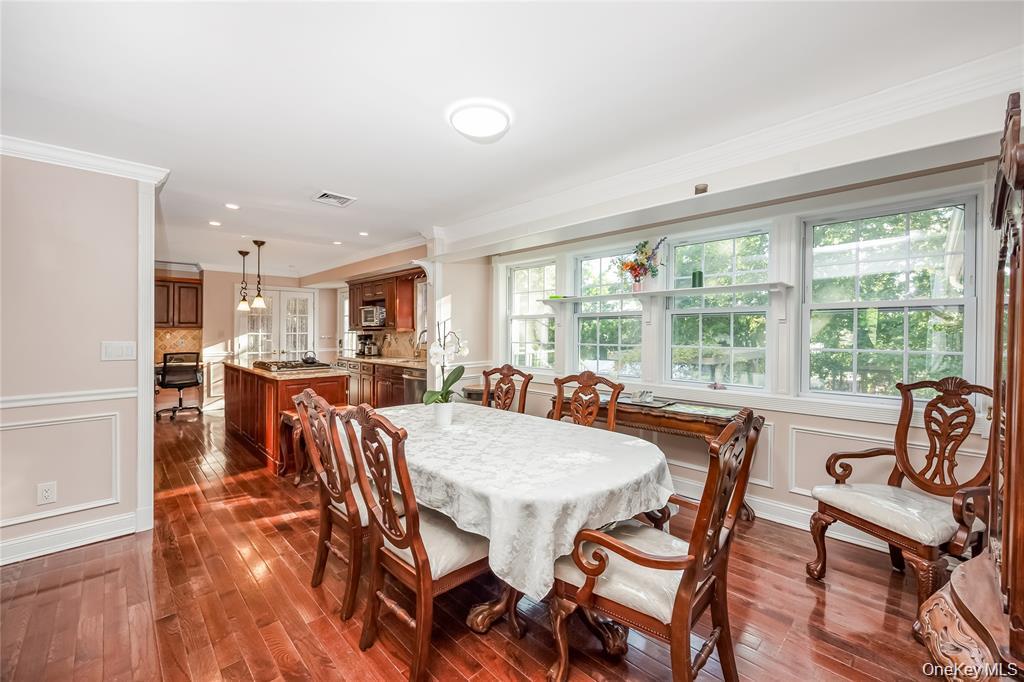 #7 photo, 7 Junior Drive, Ronkonkoma , NY 11779