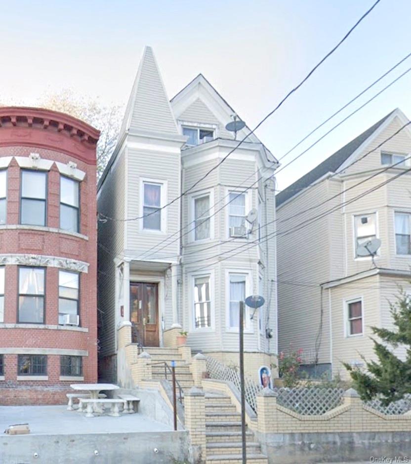 #1 photo, 211 Sunnyside Avenue, 브루클린 Brooklyn , NY 11207