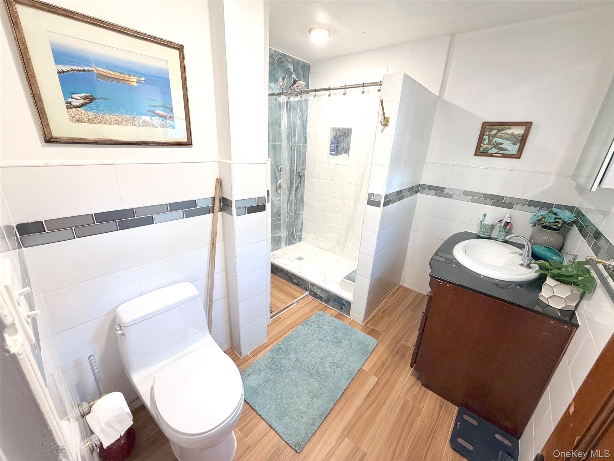 #8 photo, 211 Sunnyside Avenue, 브루클린 Brooklyn , NY 11207