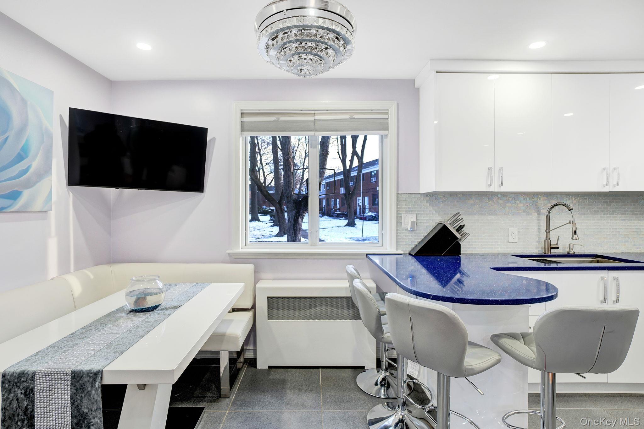 #14 photo, 219-06 67 Avenue, Bayside , NY 11364