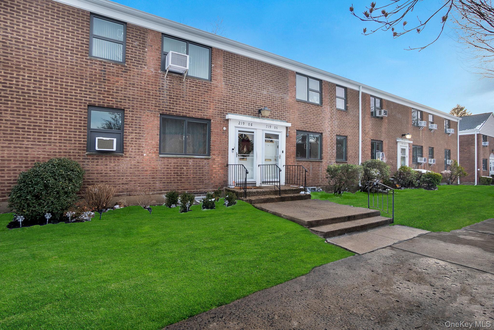 #2 photo, 219-06 67 Avenue, Bayside , NY 11364