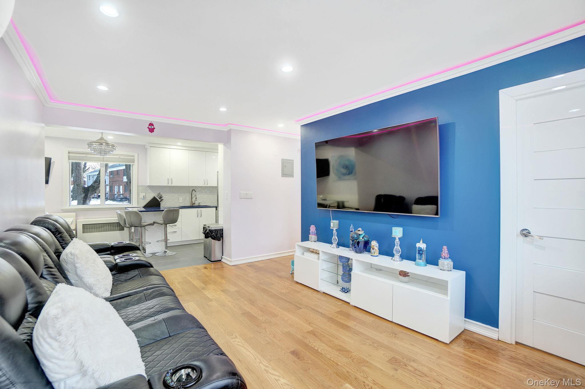 #9 photo, 219-06 67 Avenue, Bayside , NY 11364