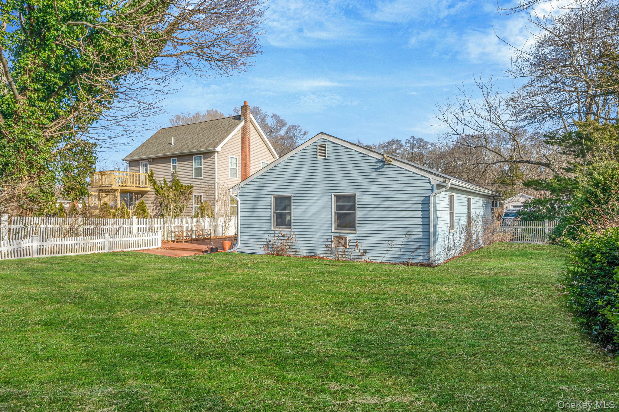 #17 photo, 39 Kay Road, מחוז סאפוק Calverton , NY 11933