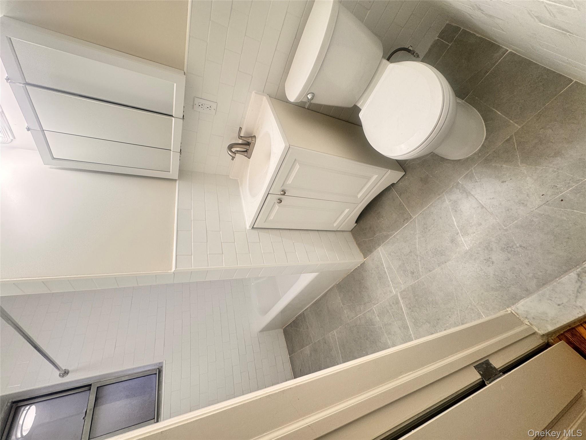 #12 photo, 141-25 Northern Blvd, Flushing , NY 11354