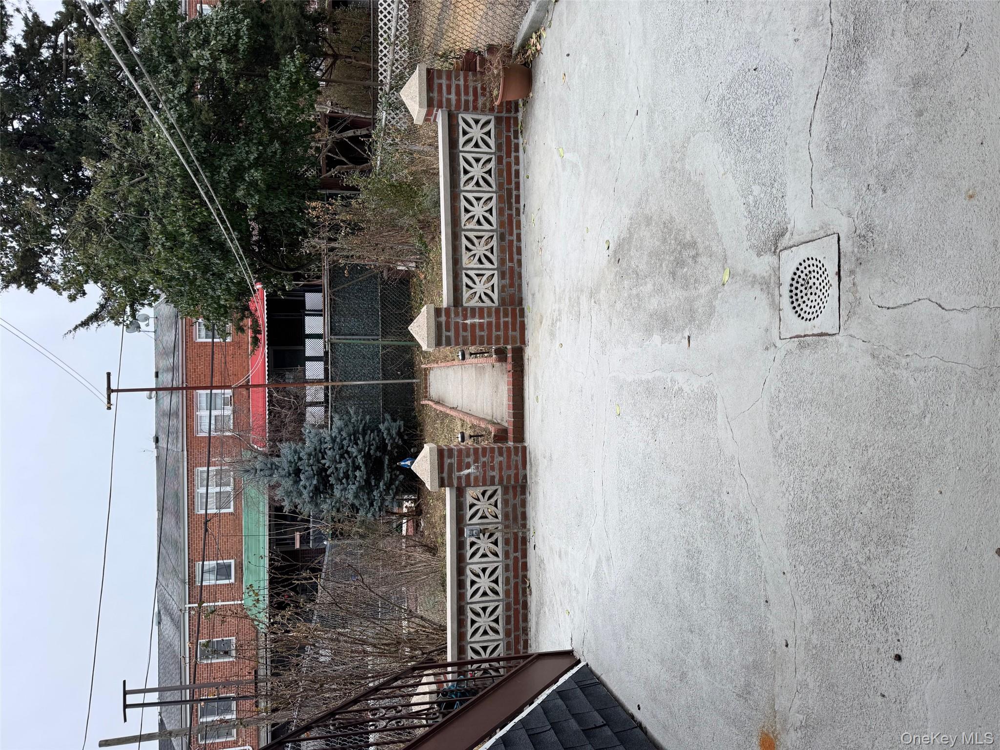 #6 photo, 6932 Eliot Avenue, Middle Village , NY 11379