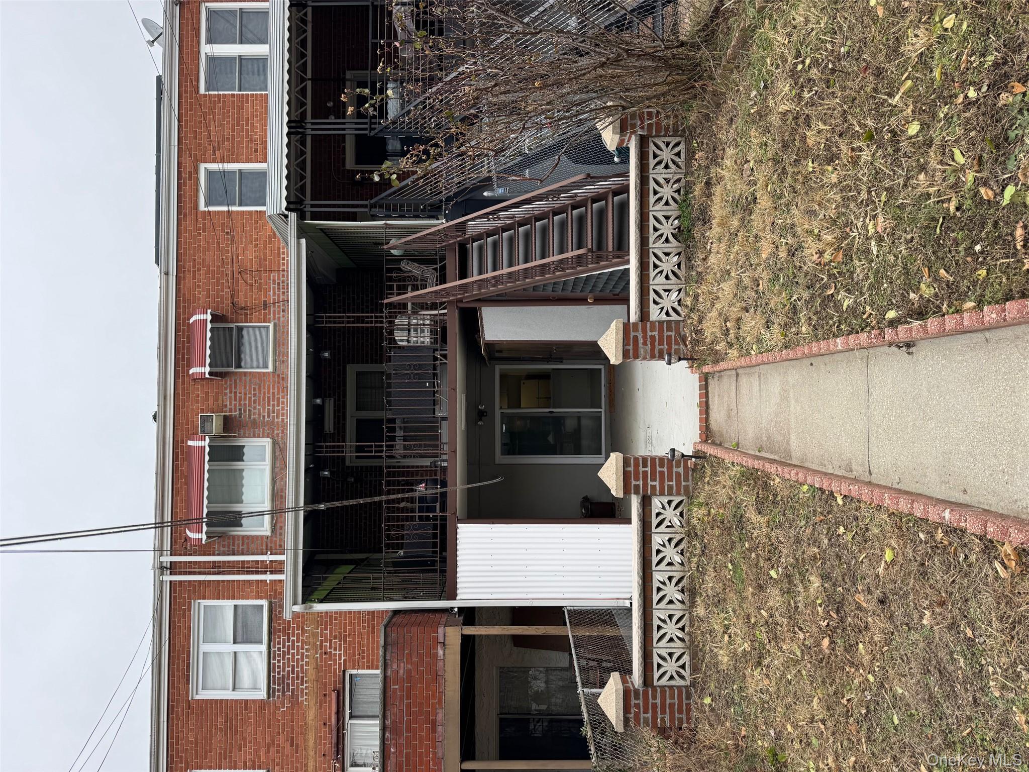 #7 photo, 6932 Eliot Avenue, Middle Village , NY 11379