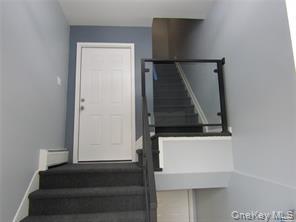 #2 photo, 212-72 16 Avenue, कुईंस Bayside , NY 11360